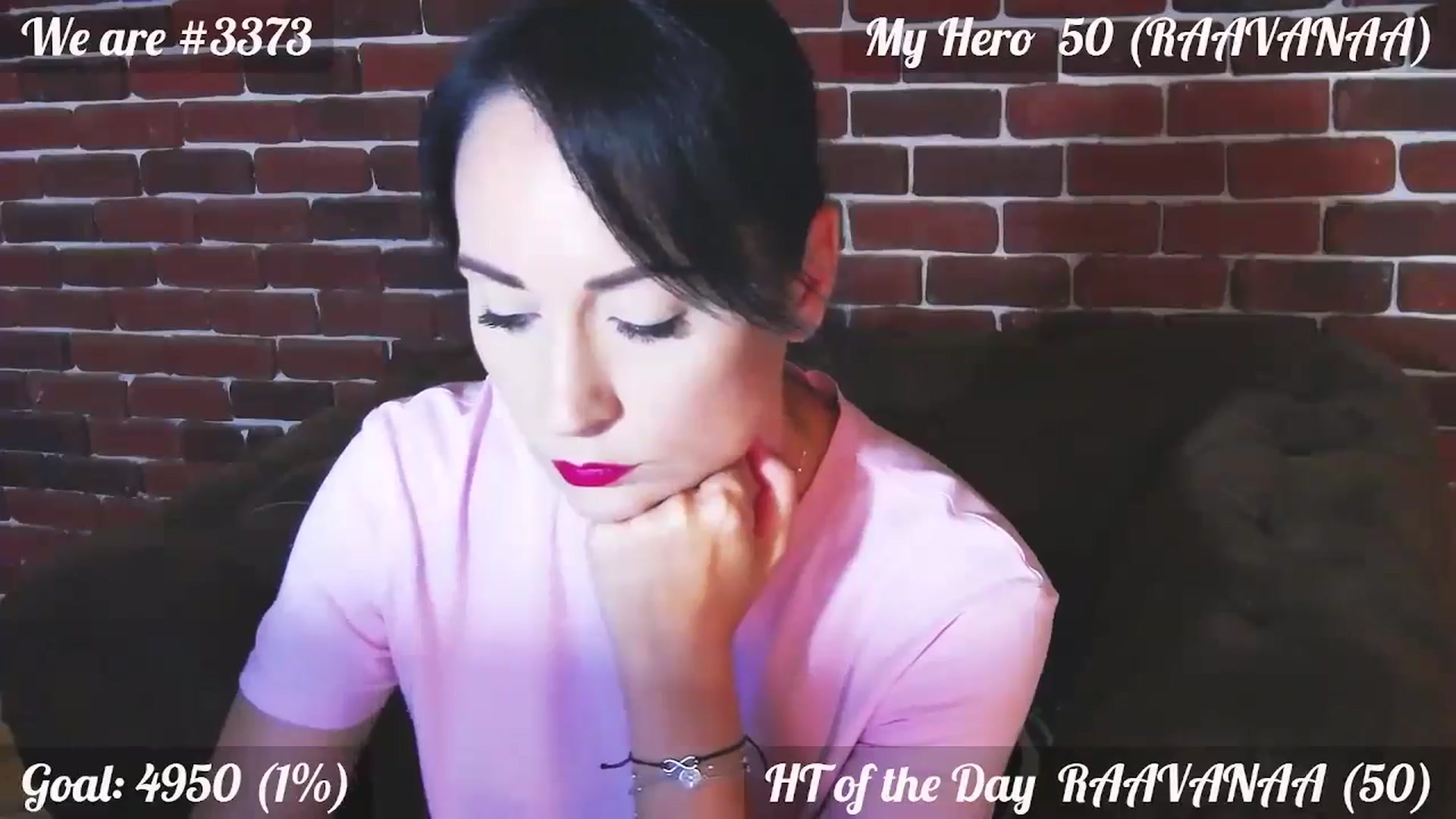 Gallery image thumbnail from QuinnieSmile's myfreecams stream on, 08/20/2024, 11:54 image 2 of 20