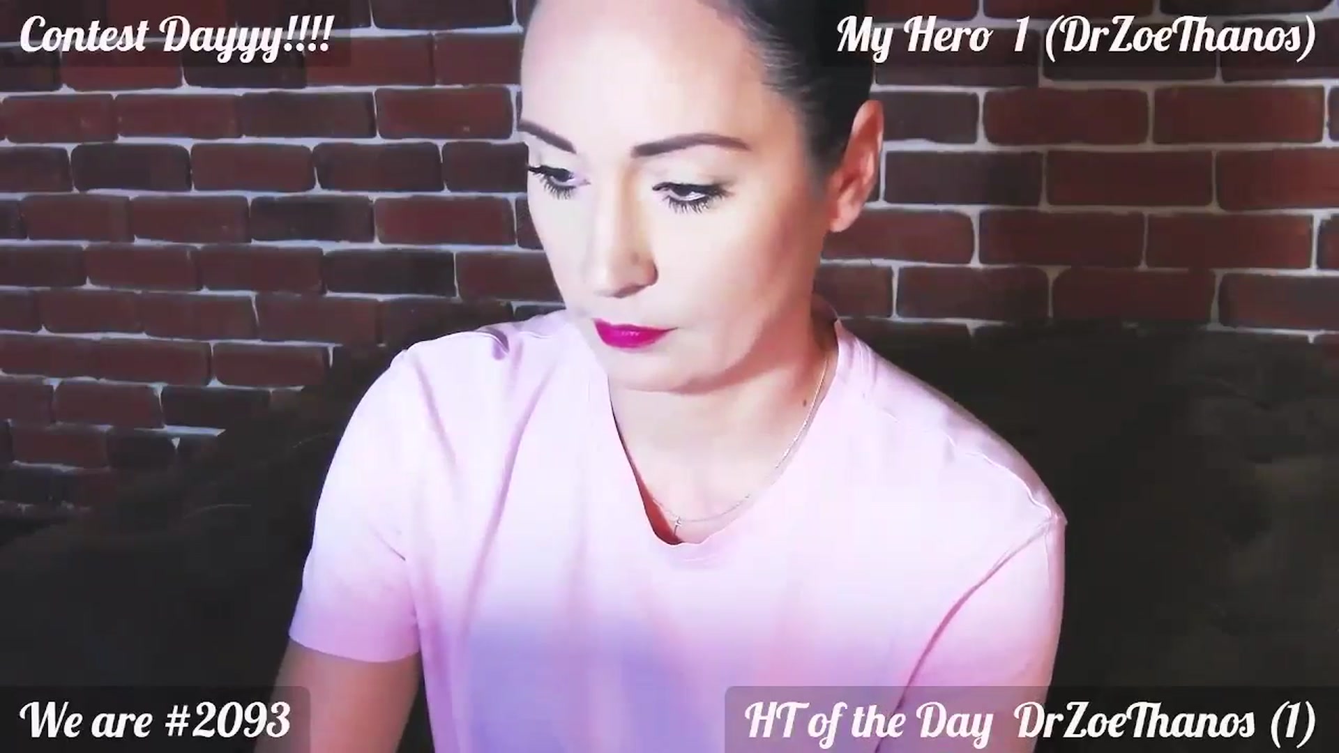 Gallery image thumbnail from QuinnieSmile's myfreecams stream on, 08/23/2024, 07:10 image 14 of 20