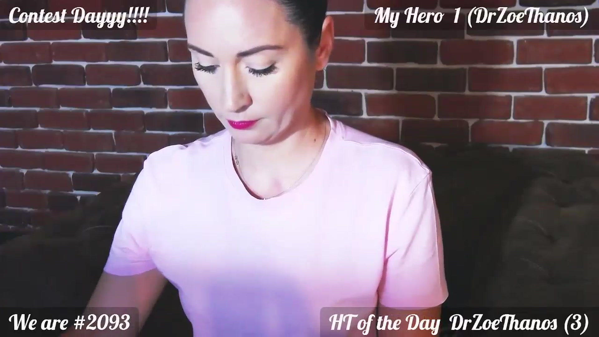 Gallery image thumbnail from QuinnieSmile's myfreecams stream on, 08/23/2024, 07:10 image 9 of 20