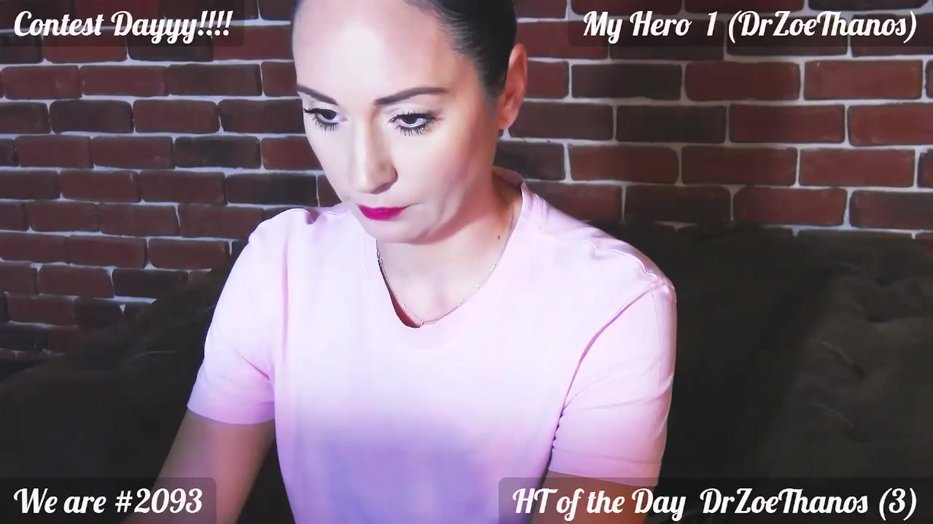 Gallery image thumbnail from QuinnieSmile's myfreecams stream on, 08/23/2024, 07:10 image 13 of 20