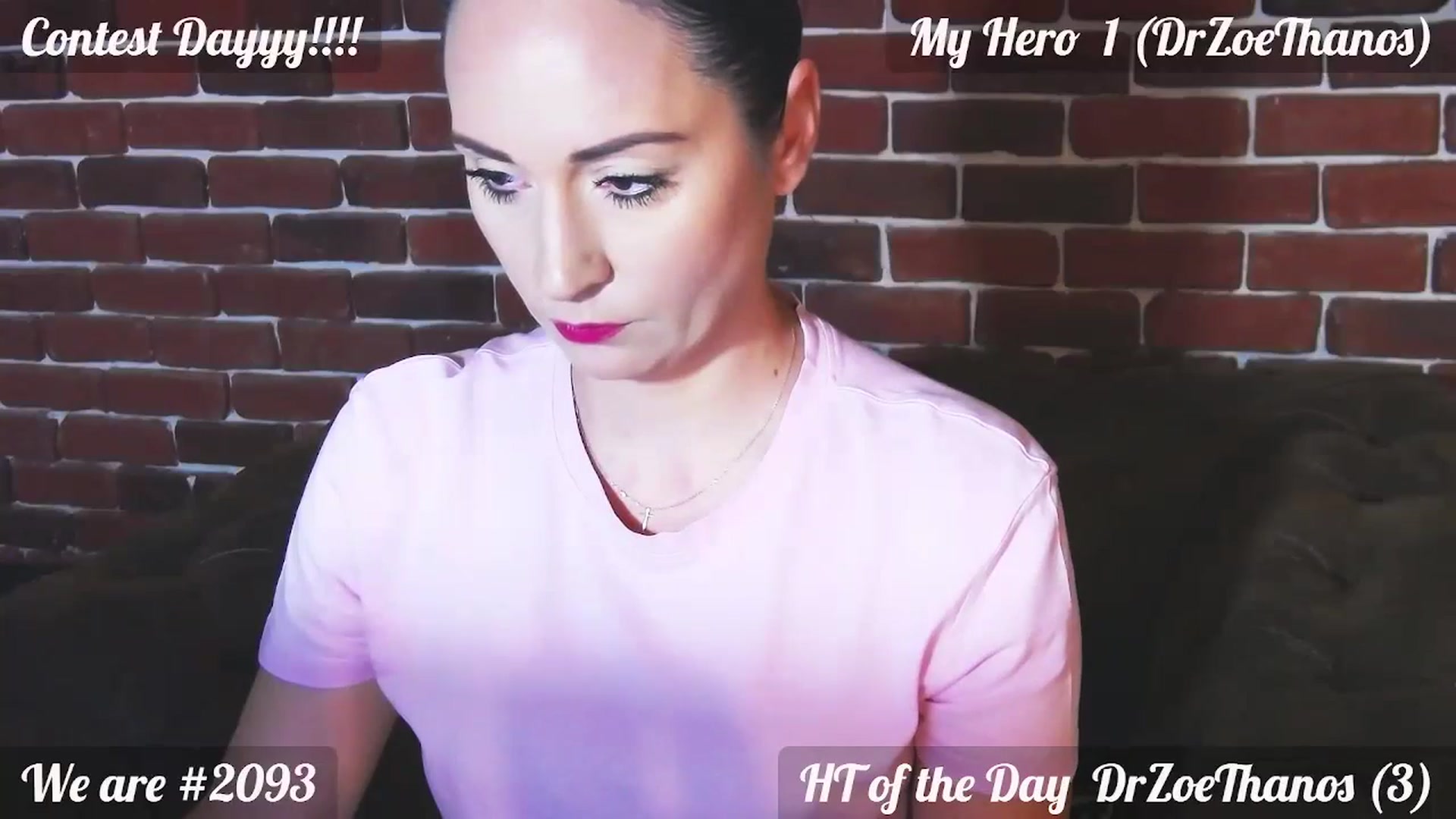 Gallery image thumbnail from QuinnieSmile's myfreecams stream on, 08/23/2024, 07:10 image 7 of 20
