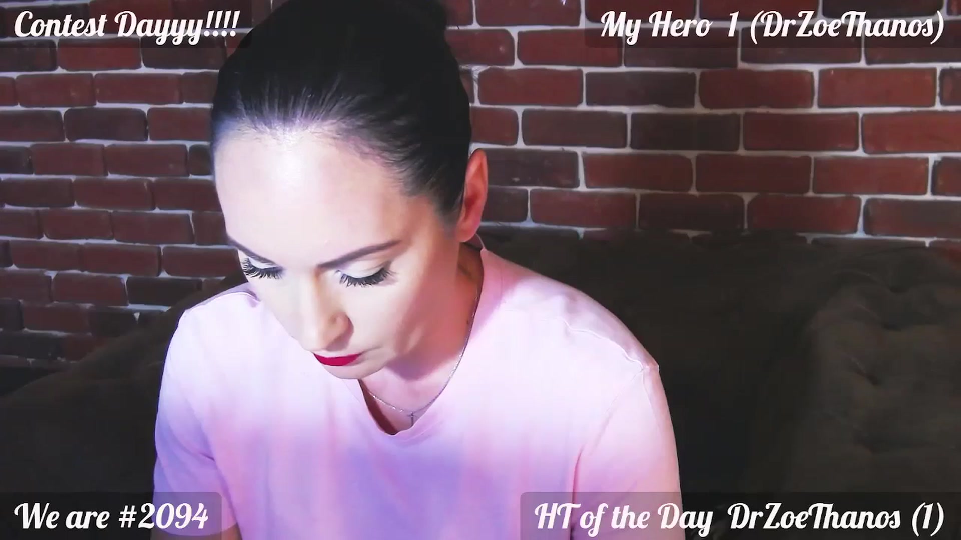 Gallery image thumbnail from QuinnieSmile's myfreecams stream on, 08/23/2024, 10:13 image 12 of 20