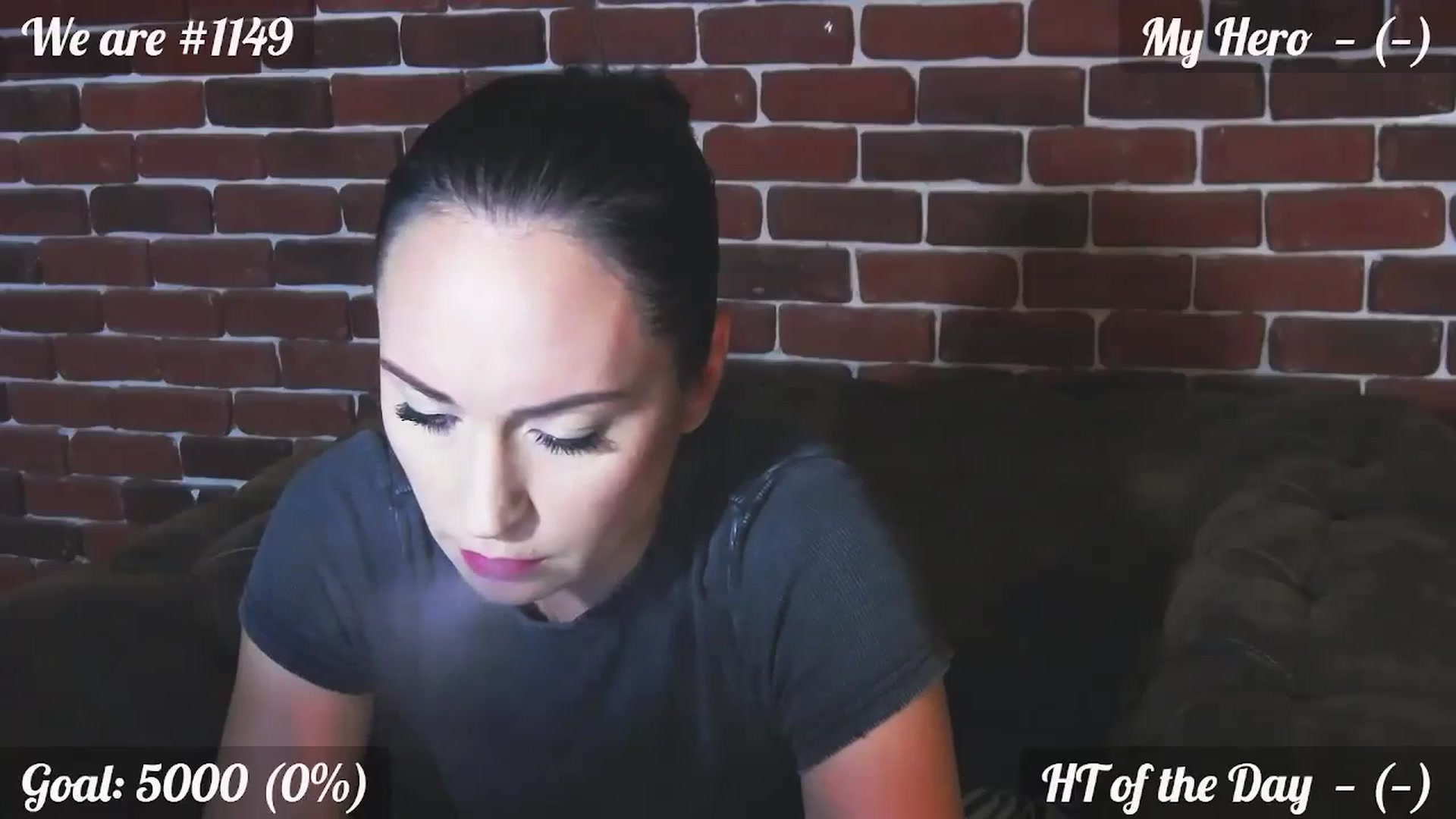 Gallery image thumbnail from QuinnieSmile's myfreecams stream on, 08/29/2024, 10:42 image 18 of 20