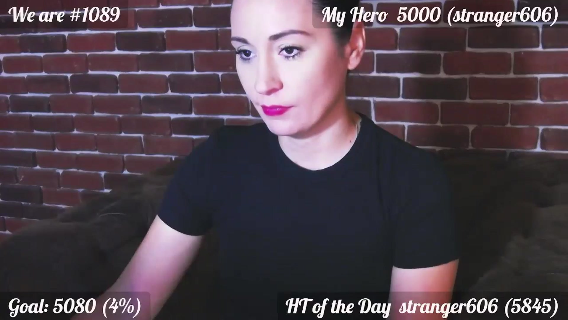 Gallery image thumbnail from QuinnieSmile's myfreecams stream on, 08/31/2024, 07:32 image 18 of 20