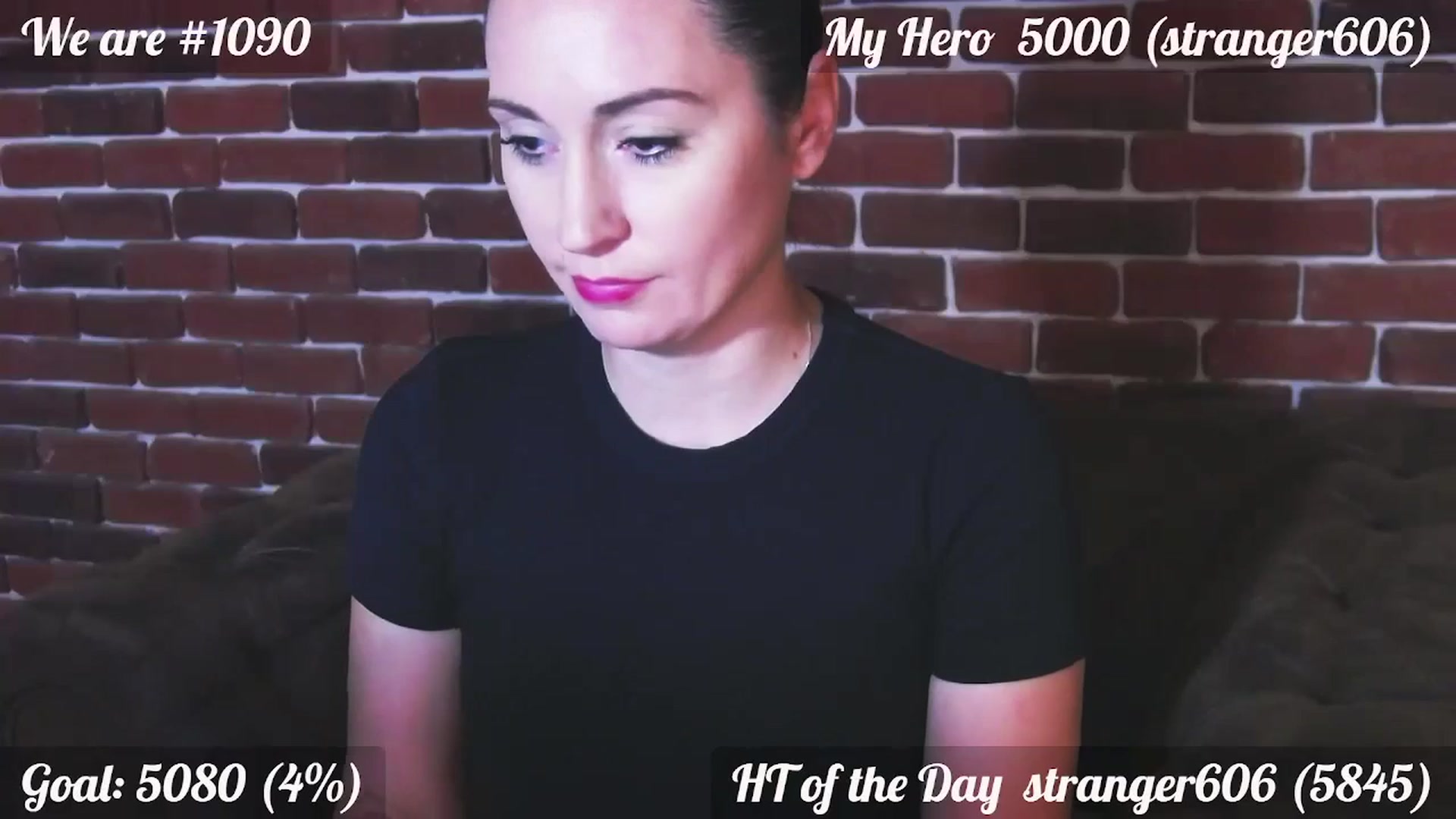 Gallery image thumbnail from QuinnieSmile's myfreecams stream on, 08/31/2024, 10:00 image 7 of 20