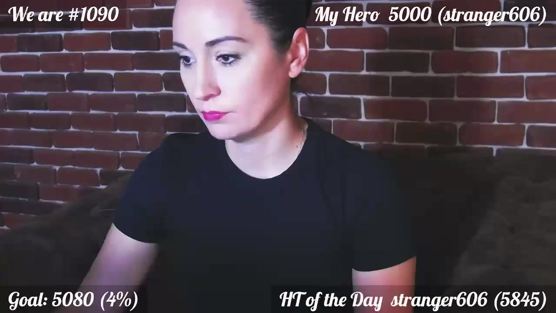 Gallery image thumbnail from QuinnieSmile's myfreecams stream on, 08/31/2024, 10:00 image 14 of 20