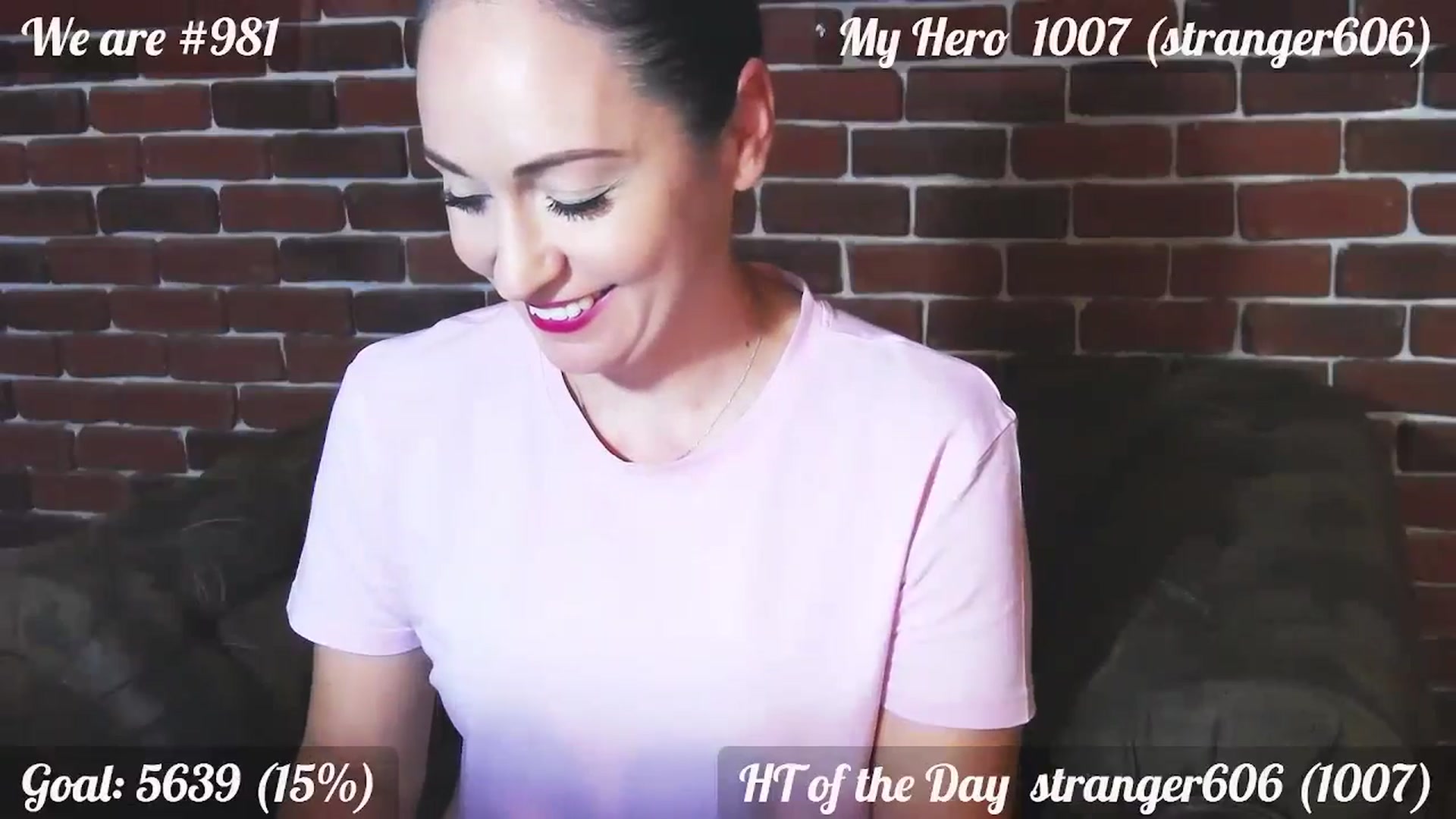 Gallery image thumbnail from QuinnieSmile's myfreecams stream on, 09/06/2024, 12:03 image 10 of 20