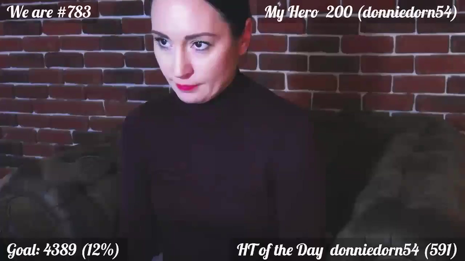 Gallery image thumbnail from QuinnieSmile's myfreecams stream on, 10/17/2024, 12:05 image 20 of 20