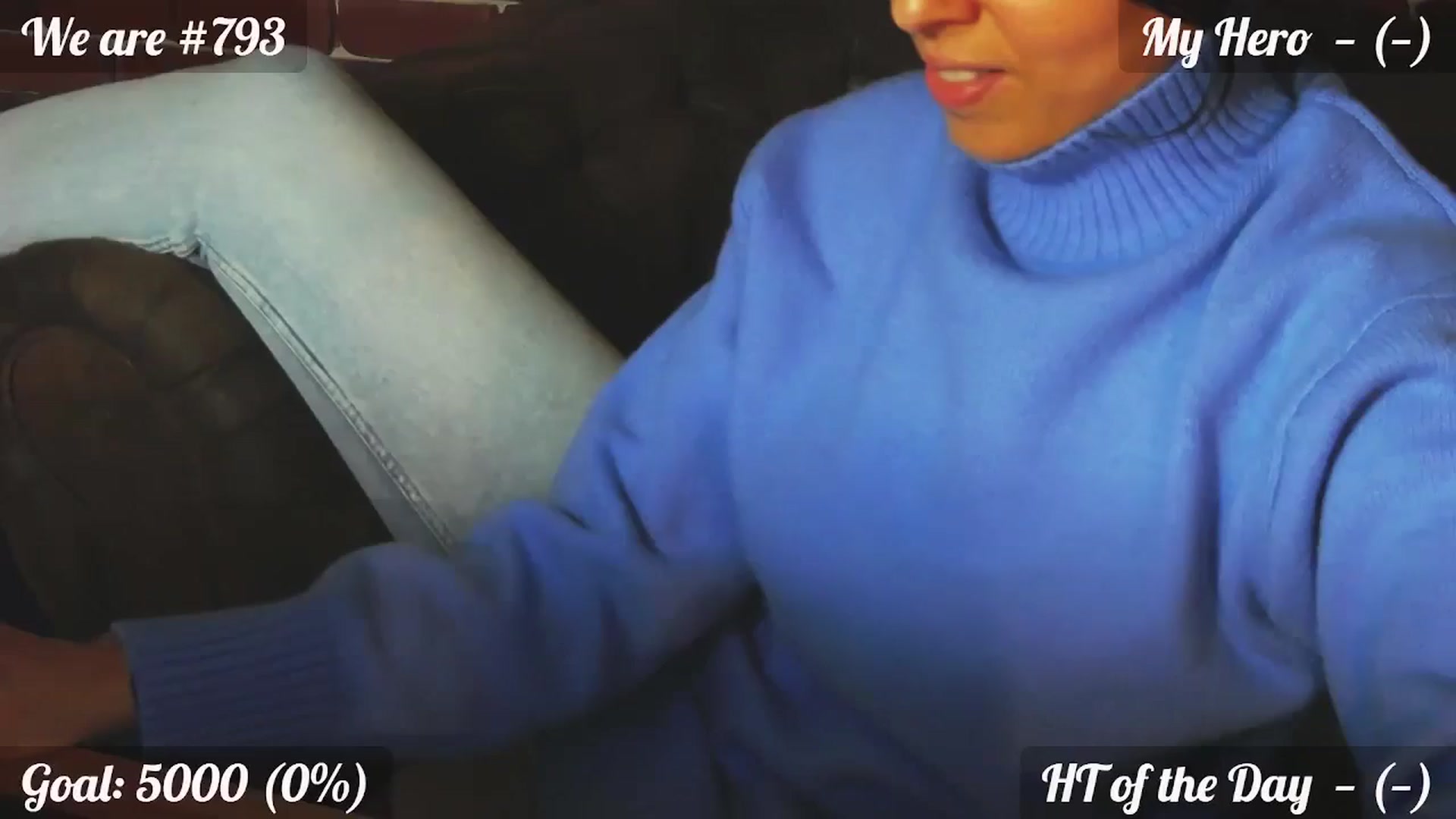 Gallery image thumbnail from QuinnieSmile's myfreecams stream on, 10/17/2024, 12:05 image 1 of 20