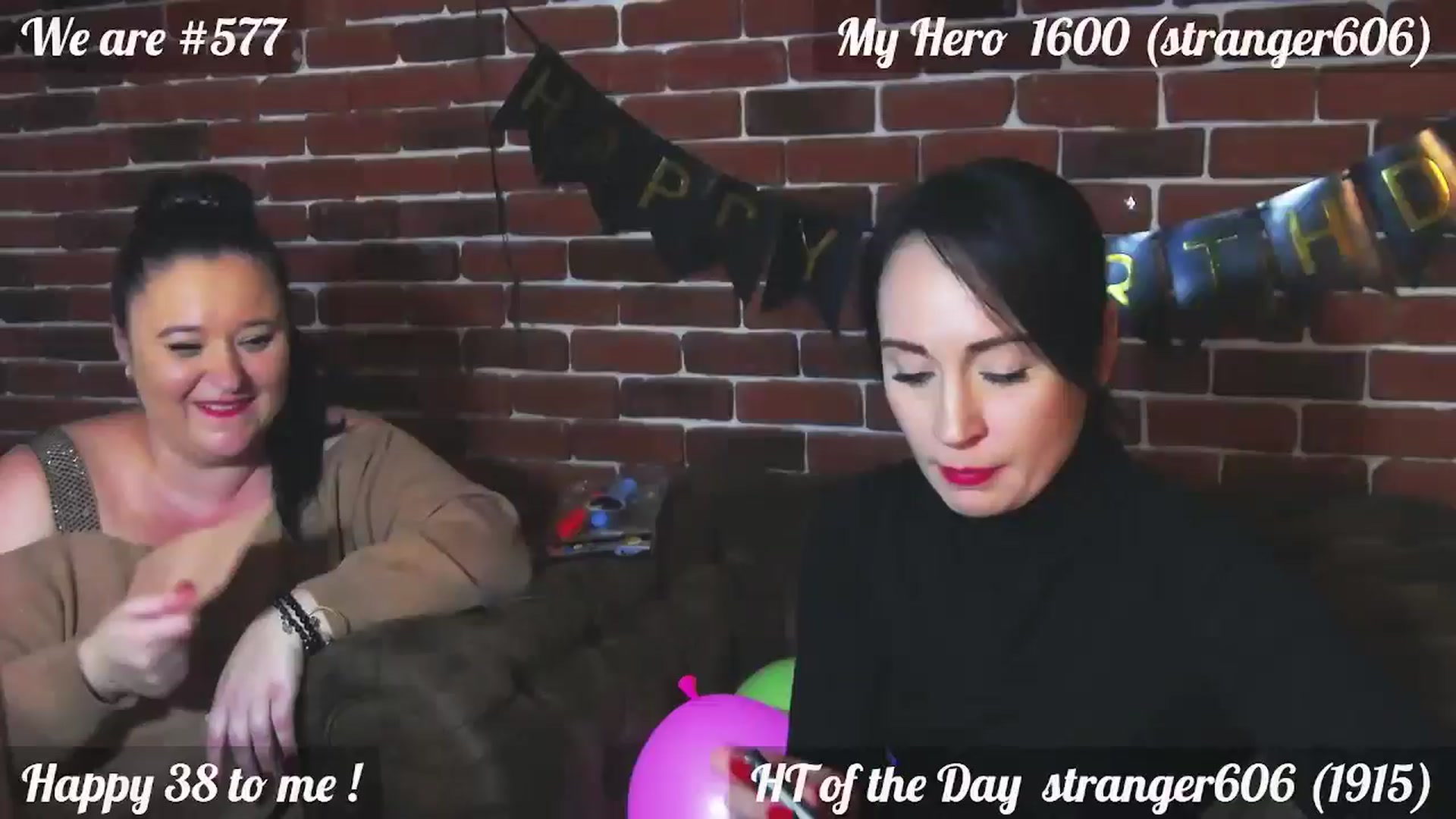 Gallery image thumbnail from QuinnieSmile's myfreecams stream on, 11/15/2024, 12:00 image 14 of 20