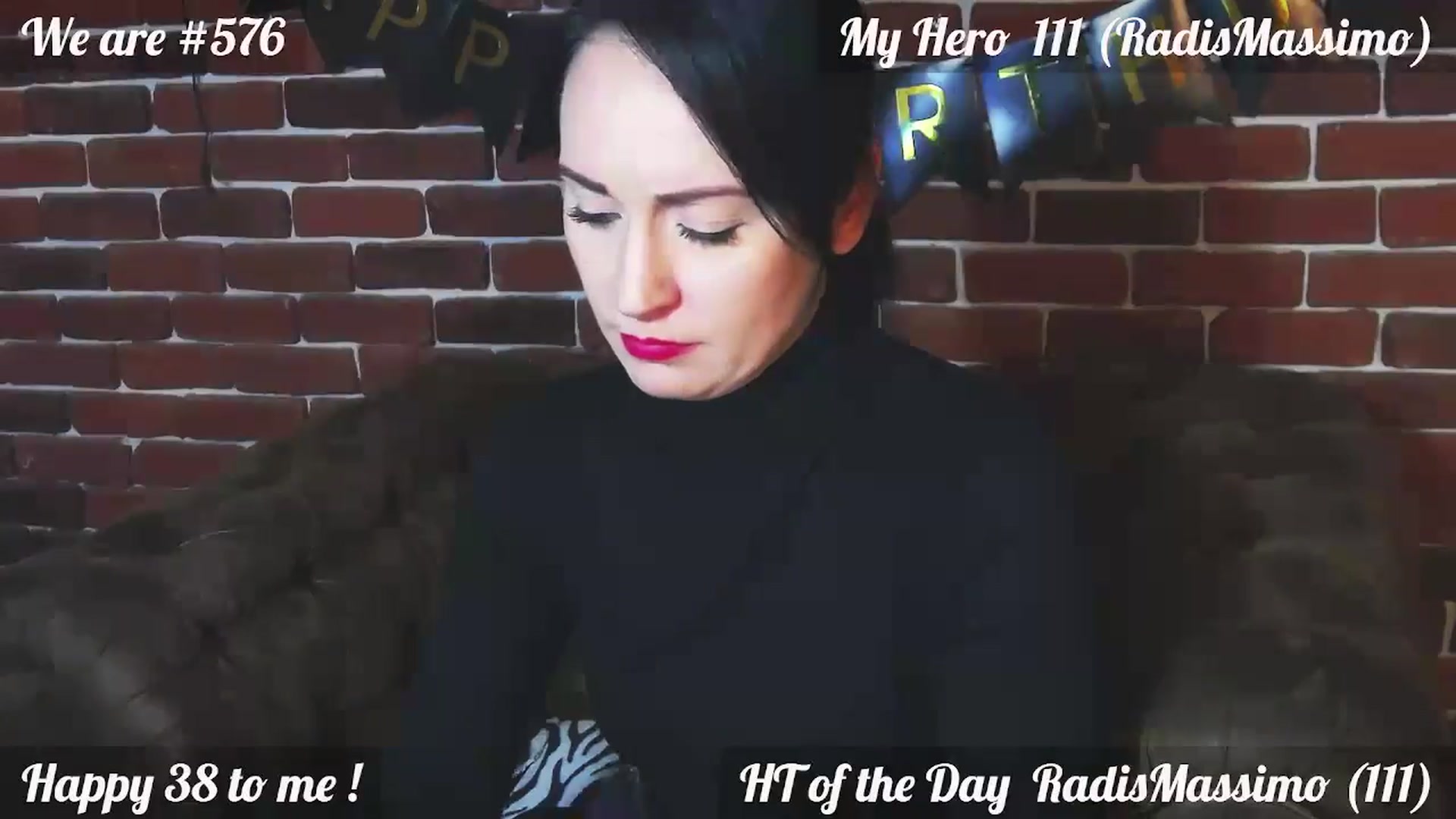 Gallery image thumbnail from QuinnieSmile's myfreecams stream on, 11/15/2024, 13:28 image 5 of 20
