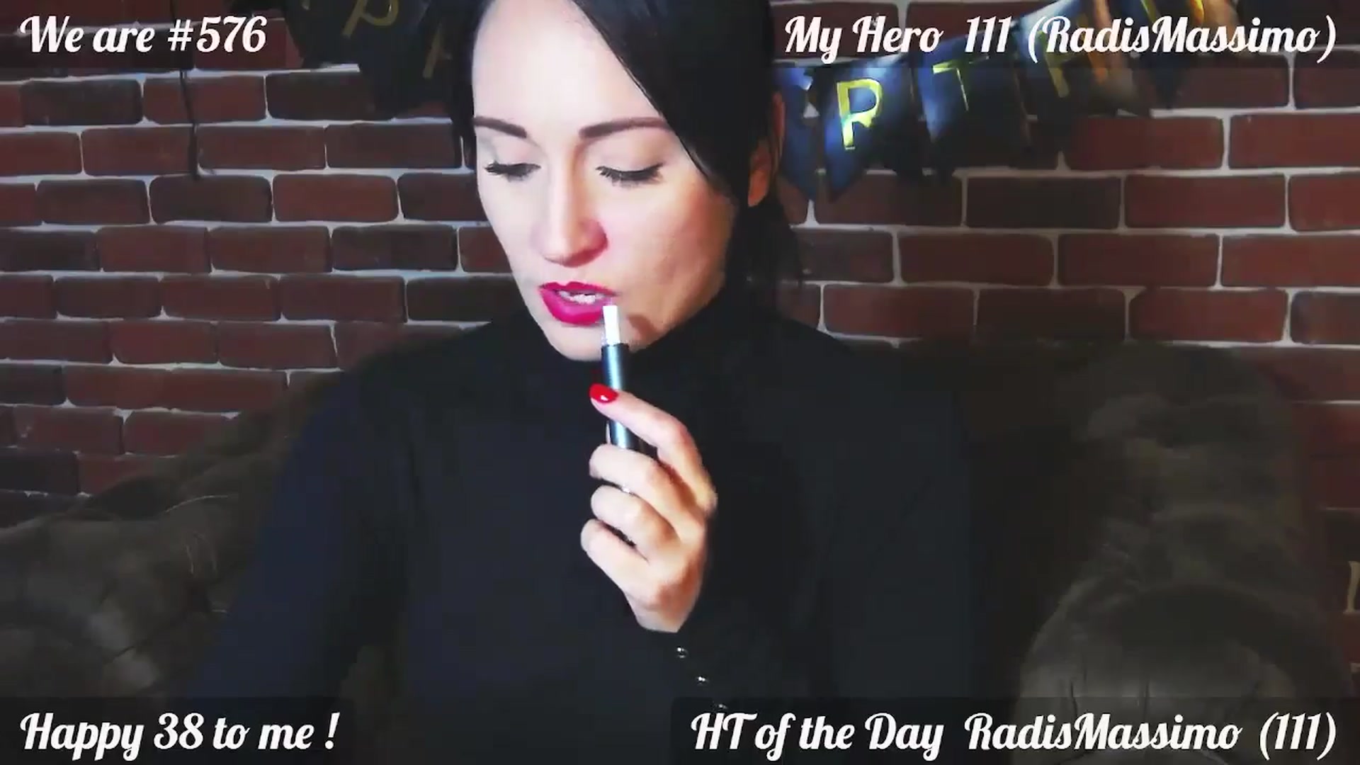 Gallery image thumbnail from QuinnieSmile's myfreecams stream on, 11/15/2024, 13:28 image 3 of 20