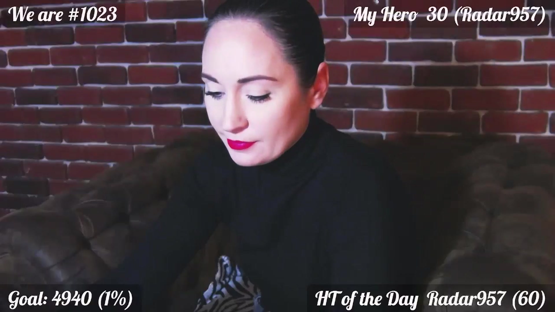 Gallery image thumbnail from QuinnieSmile's myfreecams stream on, 11/27/2024, 08:30 image 6 of 20