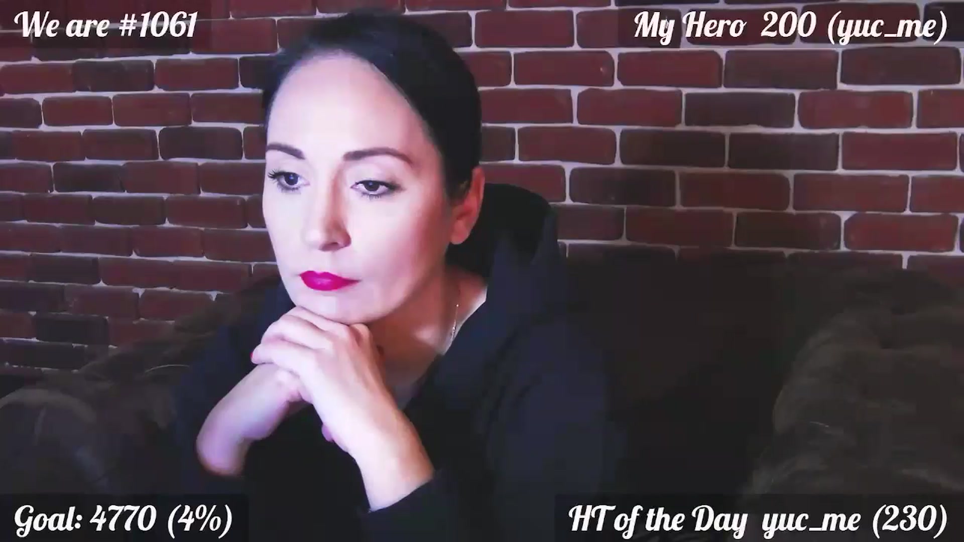 Gallery image thumbnail from QuinnieSmile's myfreecams stream on, 11/28/2024, 10:34 image 8 of 20