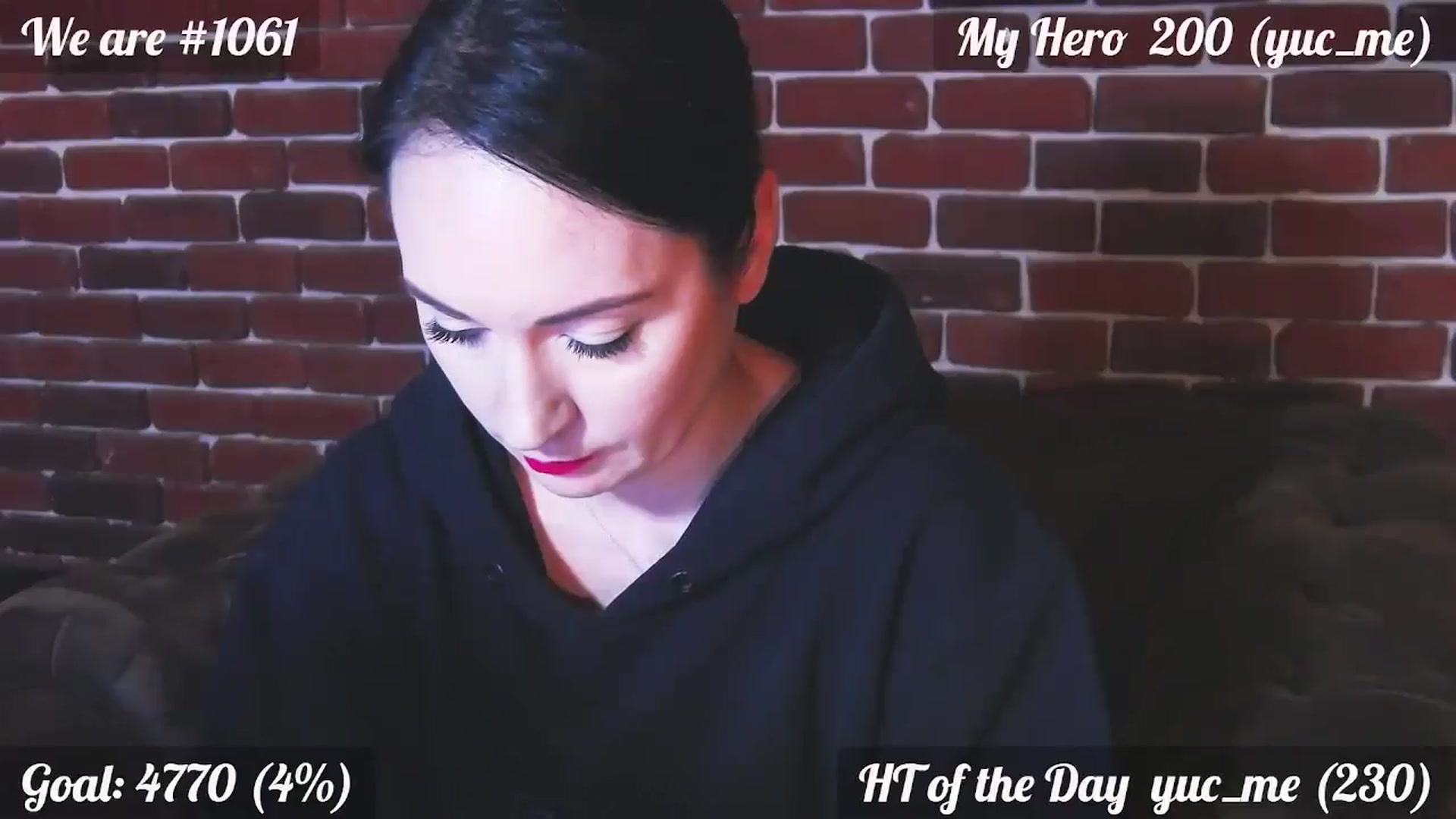 Gallery image thumbnail from QuinnieSmile's myfreecams stream on, 11/28/2024, 10:34 image 17 of 20