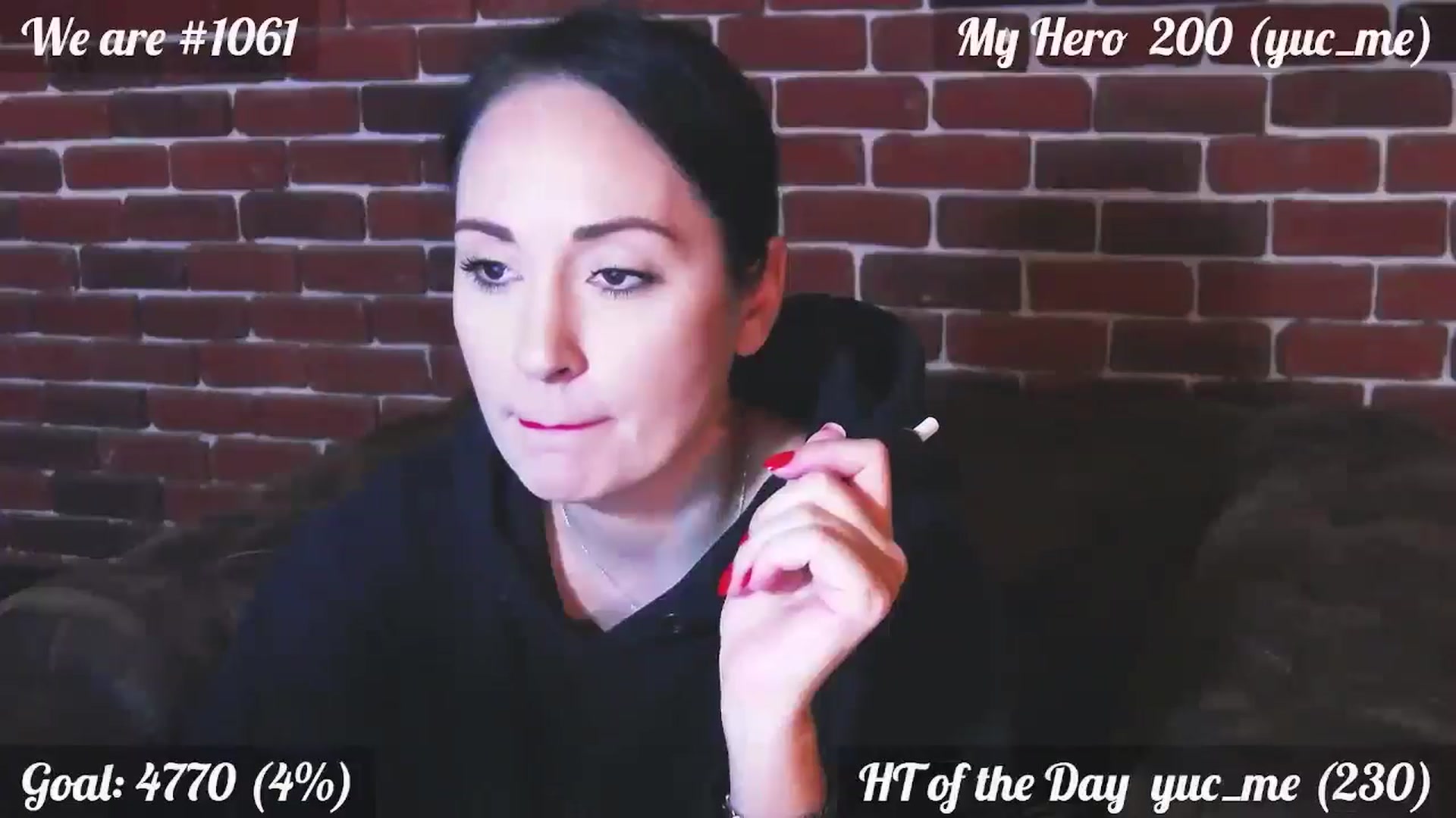 Gallery image thumbnail from QuinnieSmile's myfreecams stream on, 11/28/2024, 10:34 image 11 of 20