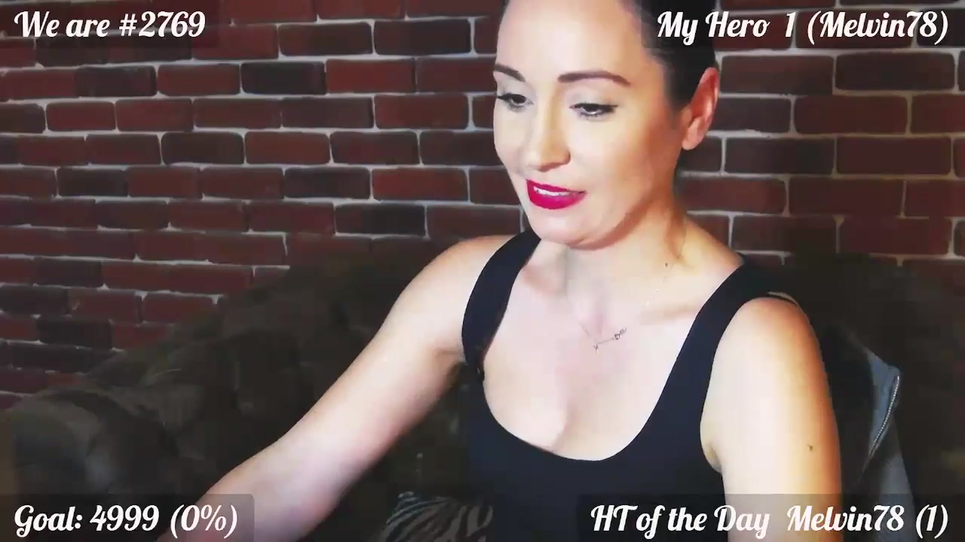 Gallery image thumbnail from QuinnieSmile's myfreecams stream on, 12/04/2024, 13:05 image 9 of 20