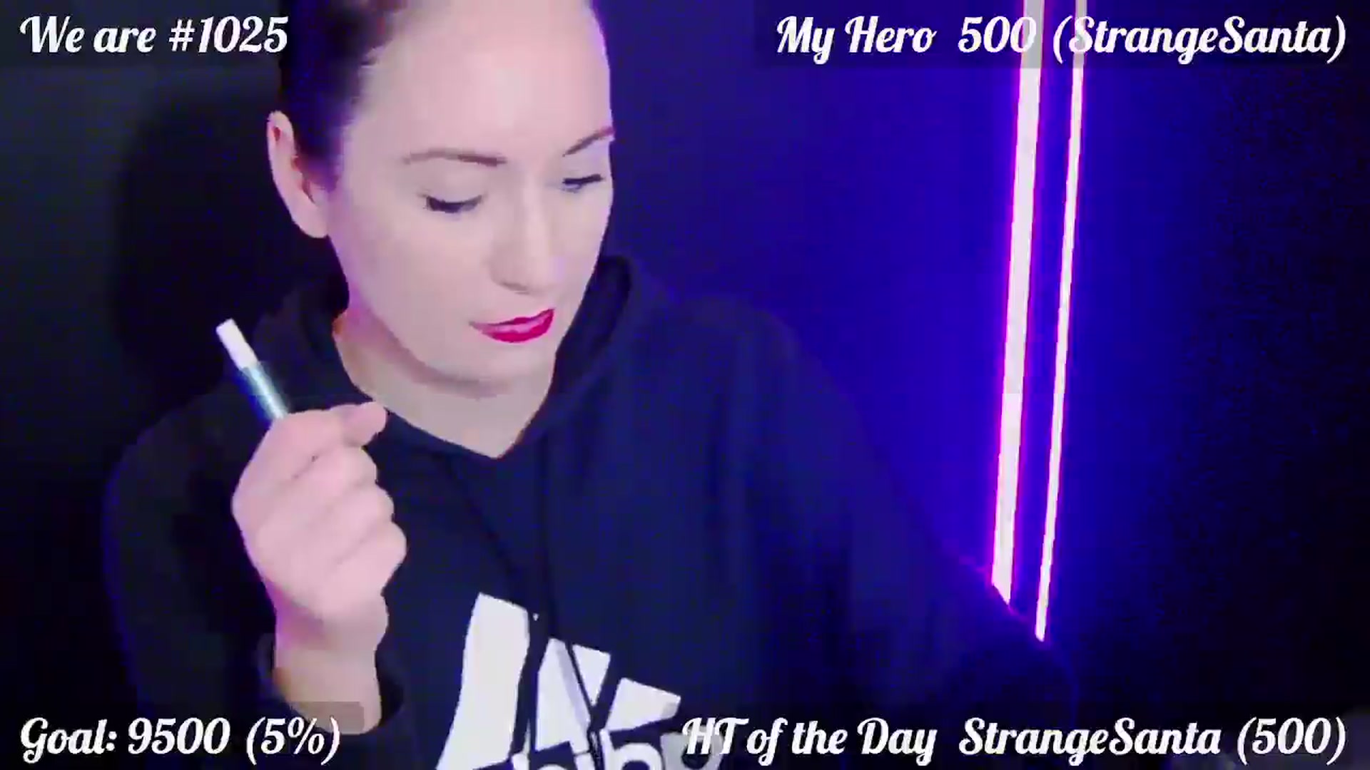 Gallery image thumbnail from QuinnieSmile's myfreecams stream on, 12/12/2024, 15:57 image 10 of 20