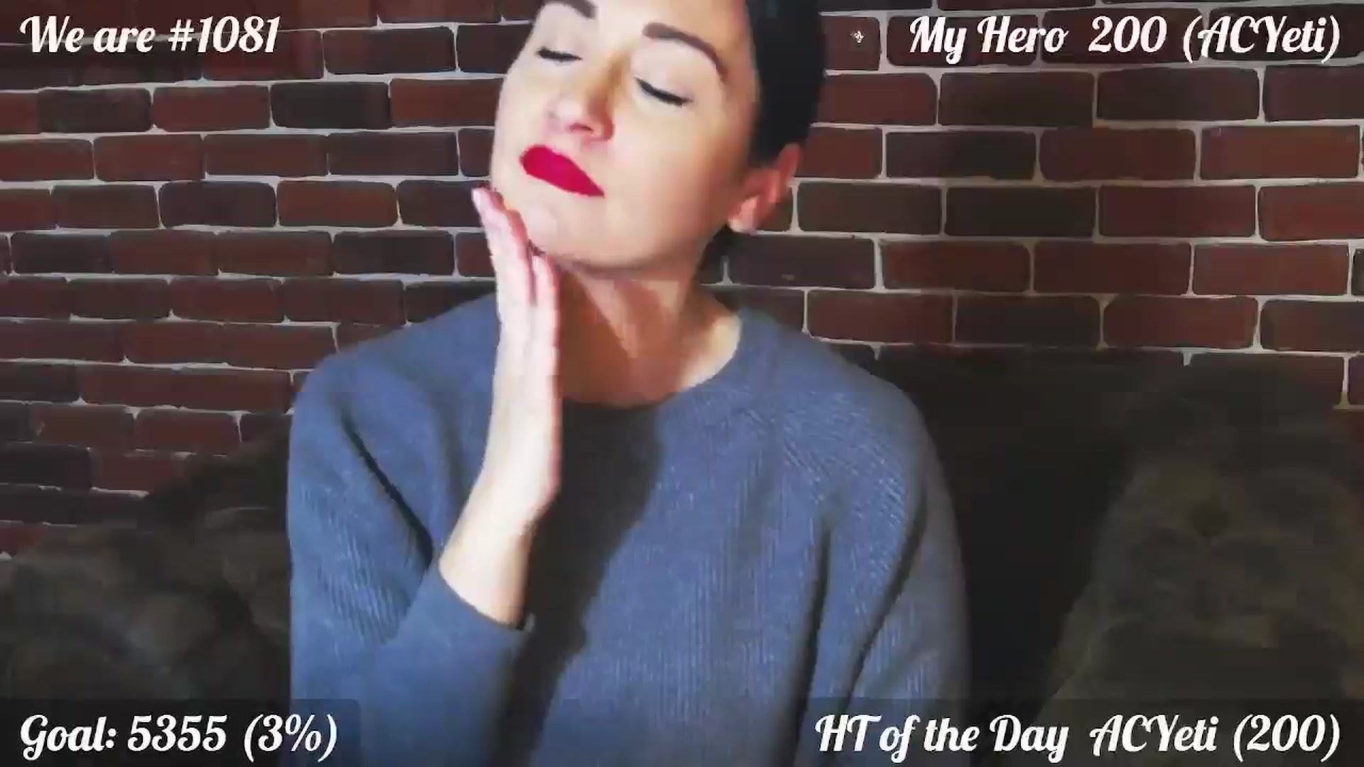 Gallery image thumbnail from QuinnieSmile's myfreecams stream on, 12/16/2024, 13:03 image 5 of 20