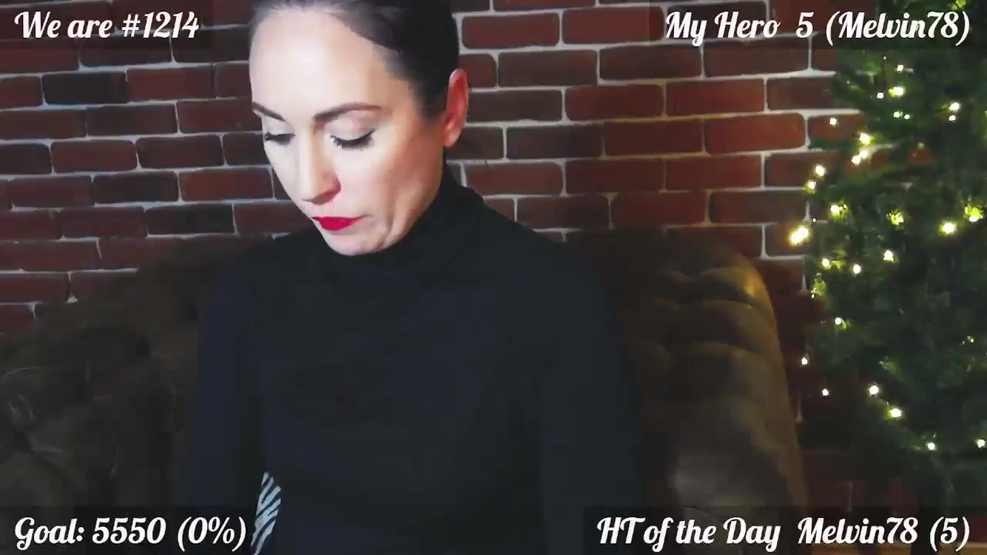 Gallery image thumbnail from QuinnieSmile's myfreecams stream on, 12/19/2024, 11:48 image 19 of 20