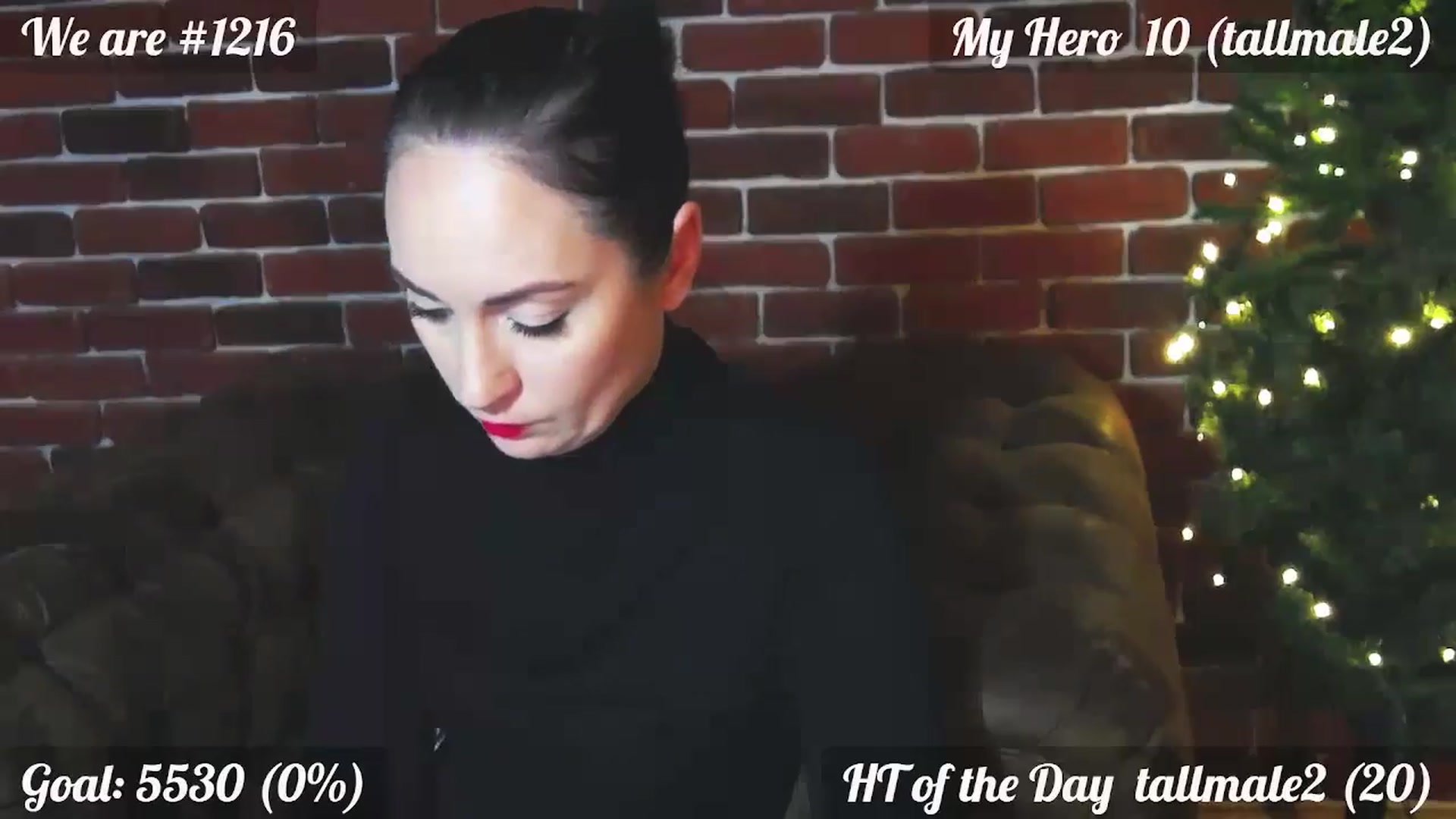 Gallery image thumbnail from QuinnieSmile's myfreecams stream on, 12/19/2024, 13:26 image 6 of 20