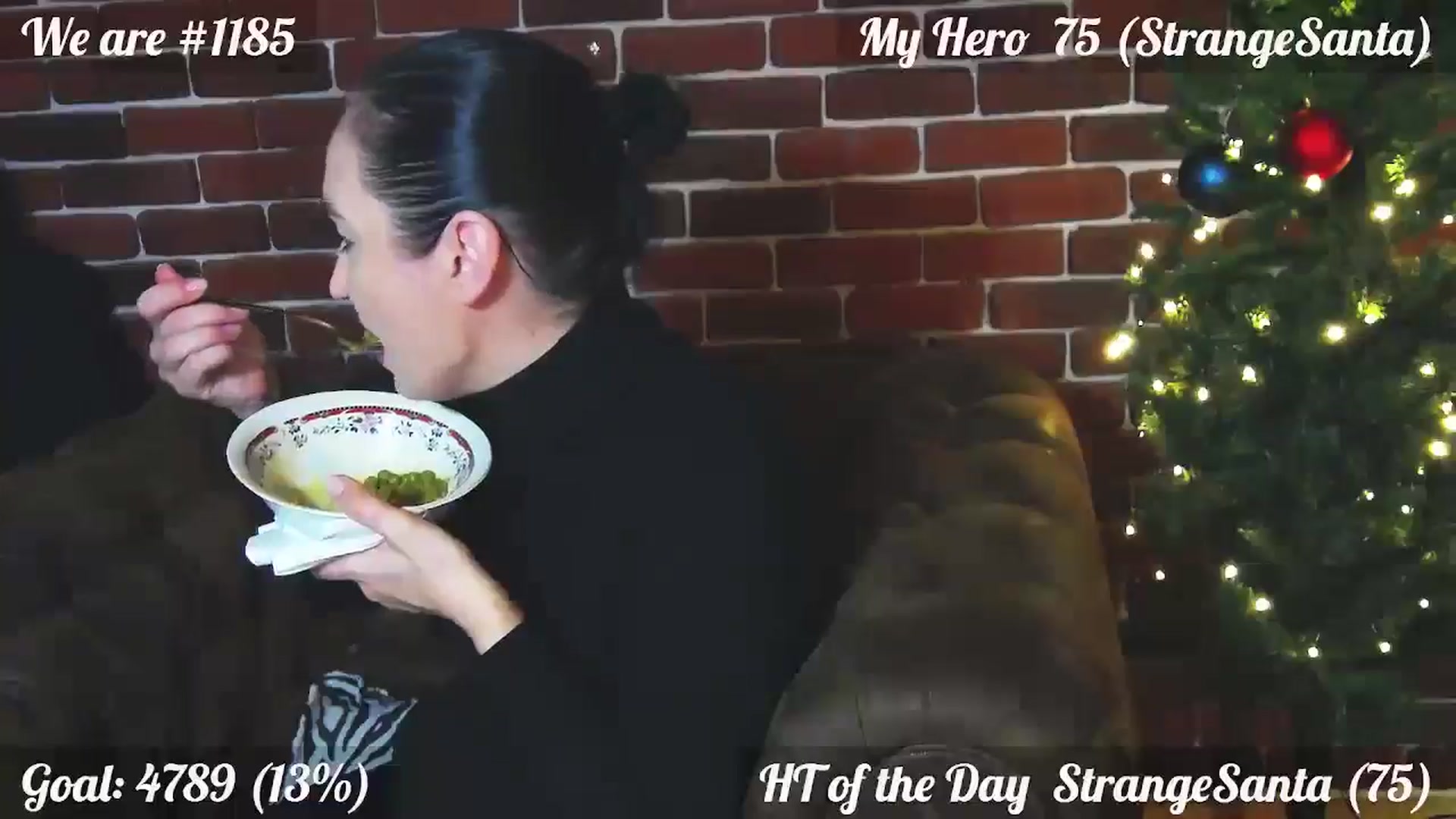 Gallery image thumbnail from QuinnieSmile's myfreecams stream on, 12/19/2024, 13:26 image 18 of 20