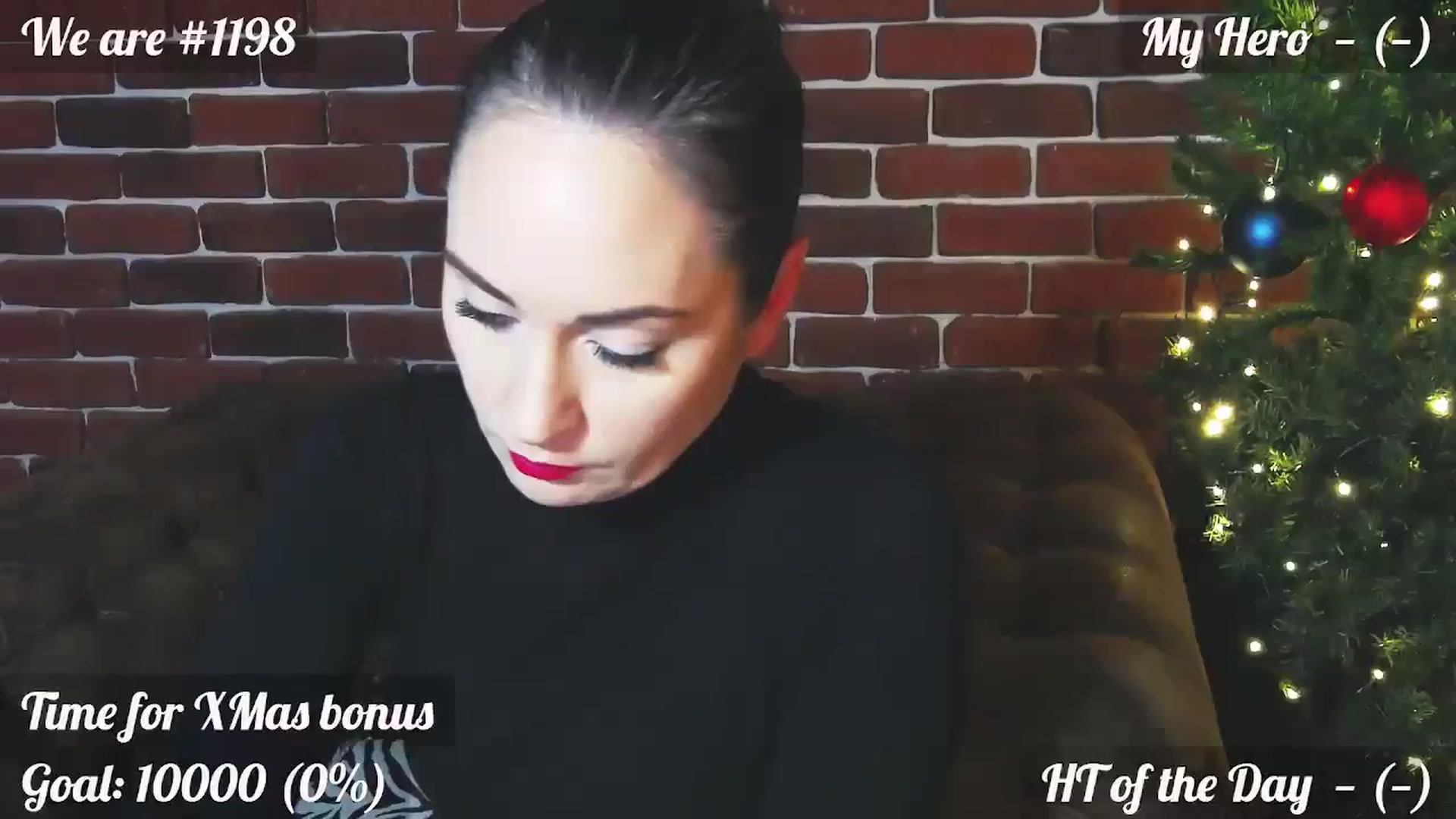 Gallery image thumbnail from QuinnieSmile's myfreecams stream on, 12/20/2024, 13:01 image 3 of 20