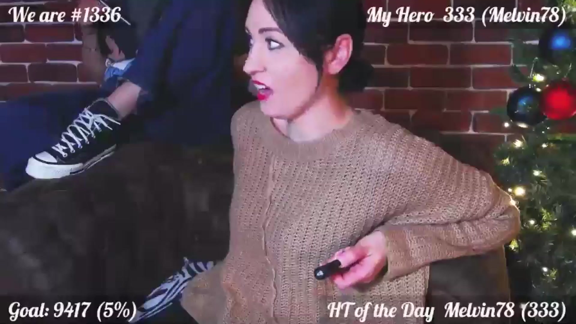 Gallery image thumbnail from QuinnieSmile's myfreecams stream on, 12/23/2024, 12:00 image 12 of 20