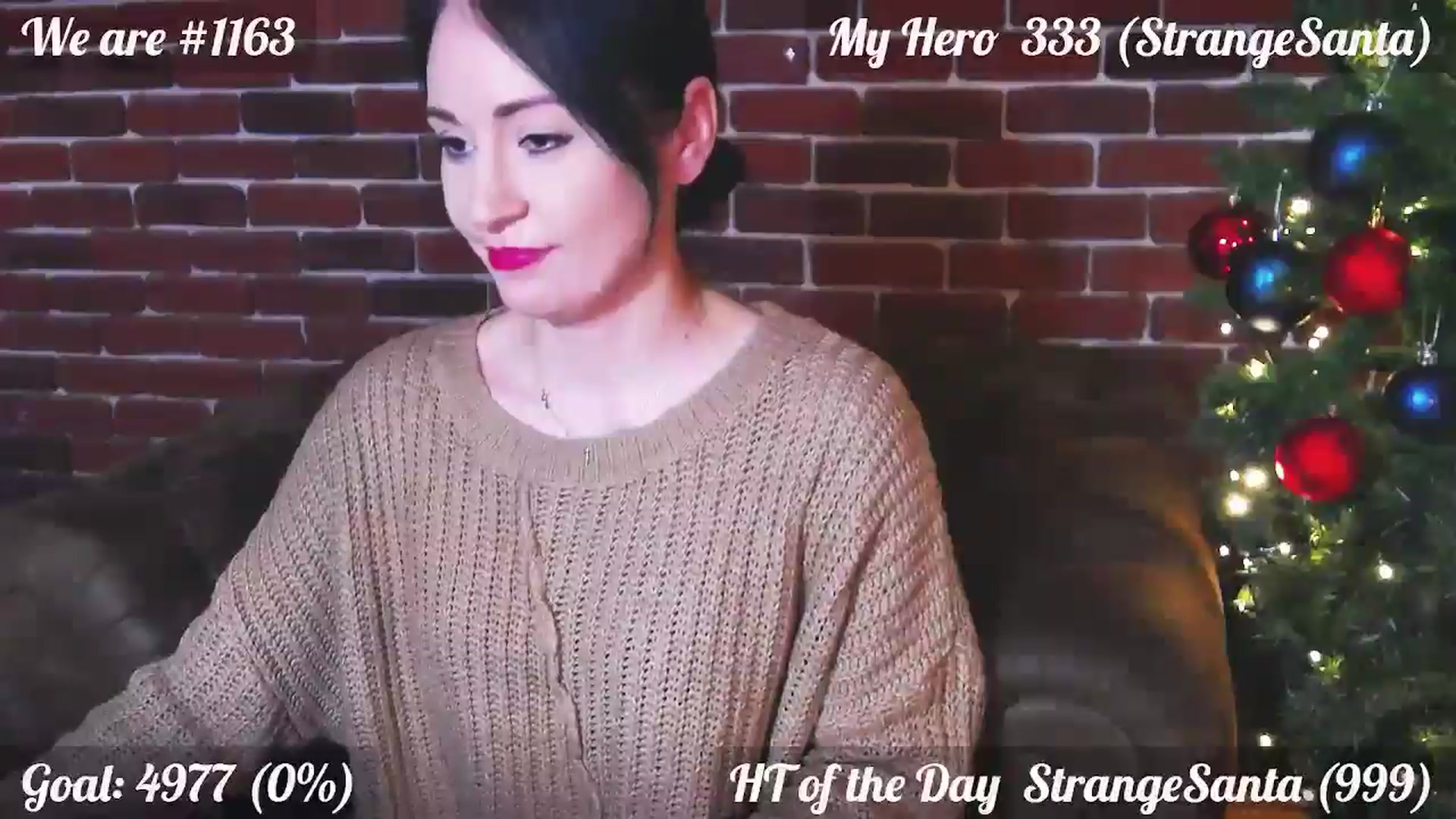 Gallery image thumbnail from QuinnieSmile's myfreecams stream on, 12/23/2024, 14:02 image 2 of 20