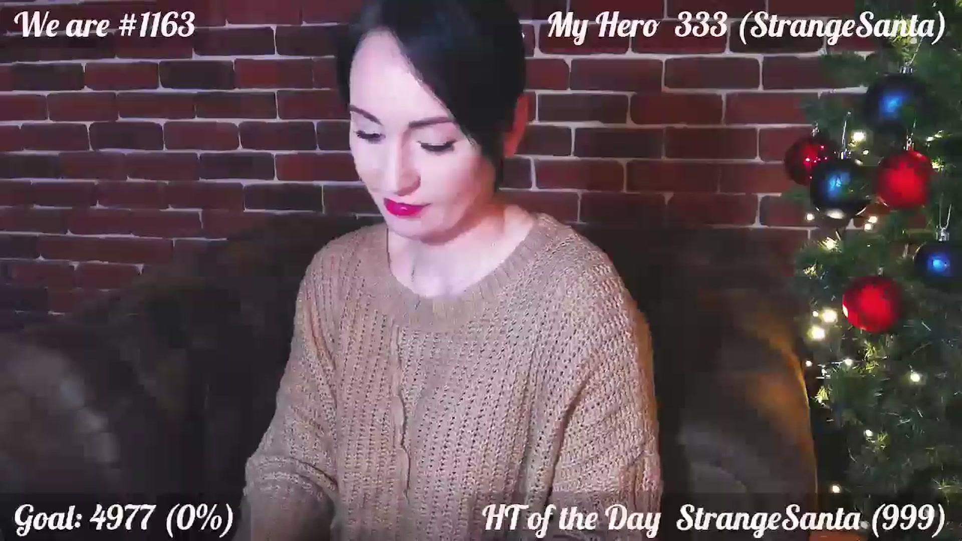 Gallery image thumbnail from QuinnieSmile's myfreecams stream on, 12/23/2024, 14:02 image 7 of 20