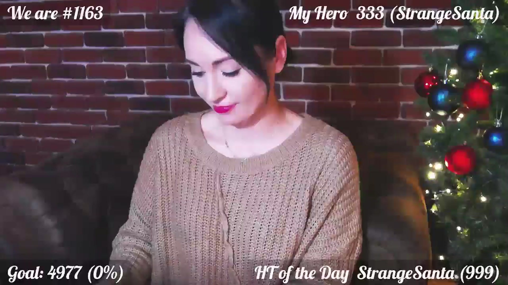 Gallery image thumbnail from QuinnieSmile's myfreecams stream on, 12/23/2024, 14:02 image 3 of 20