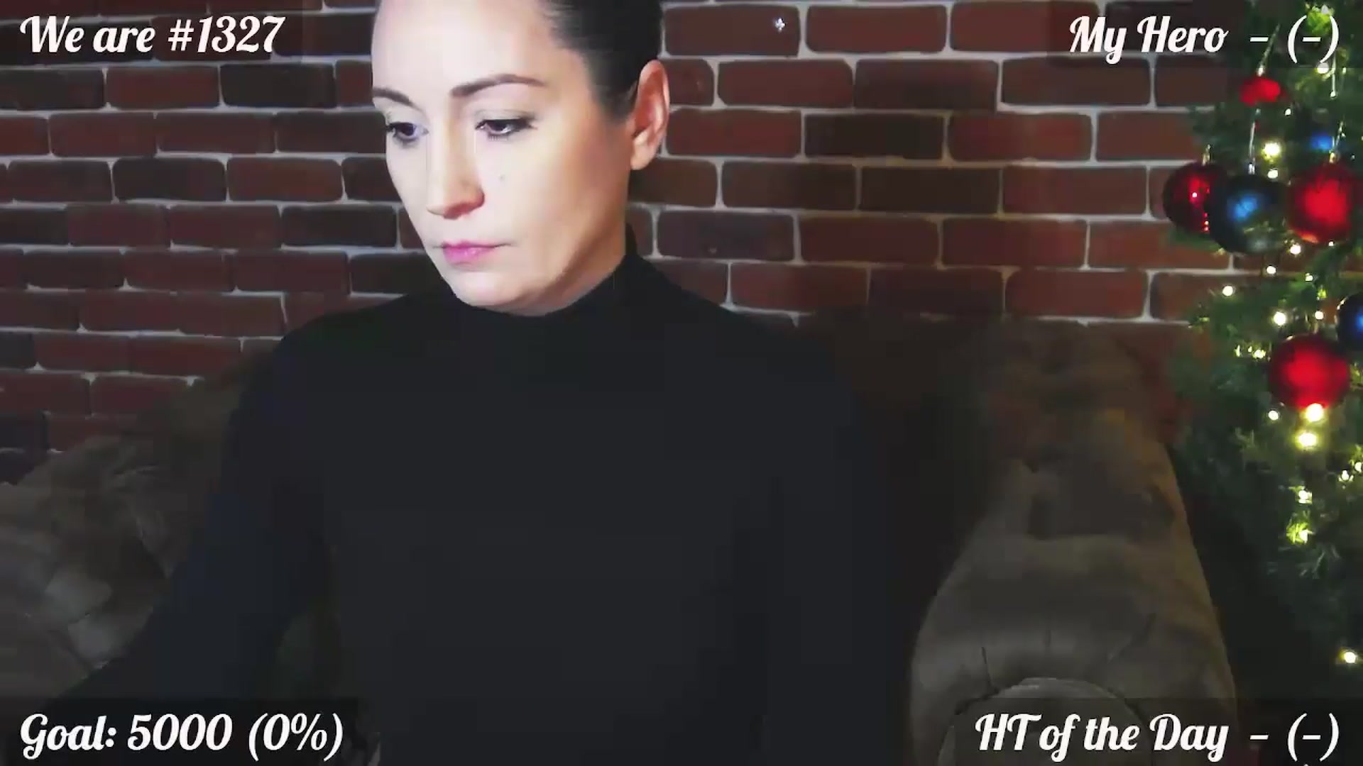 Gallery image thumbnail from QuinnieSmile's myfreecams stream on, 12/27/2024, 12:59 image 5 of 20
