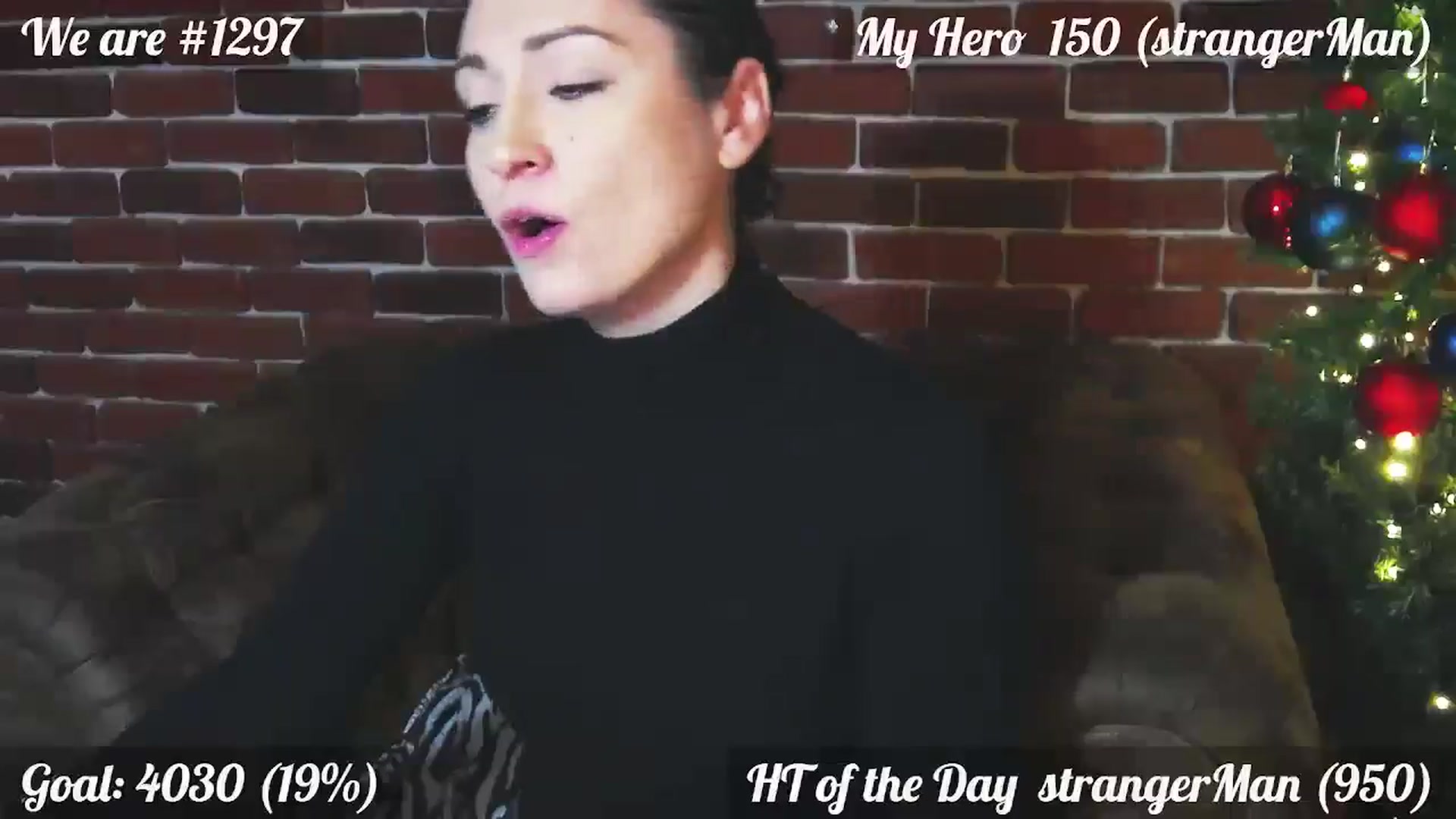 Gallery image thumbnail from QuinnieSmile's myfreecams stream on, 12/27/2024, 12:59 image 14 of 20