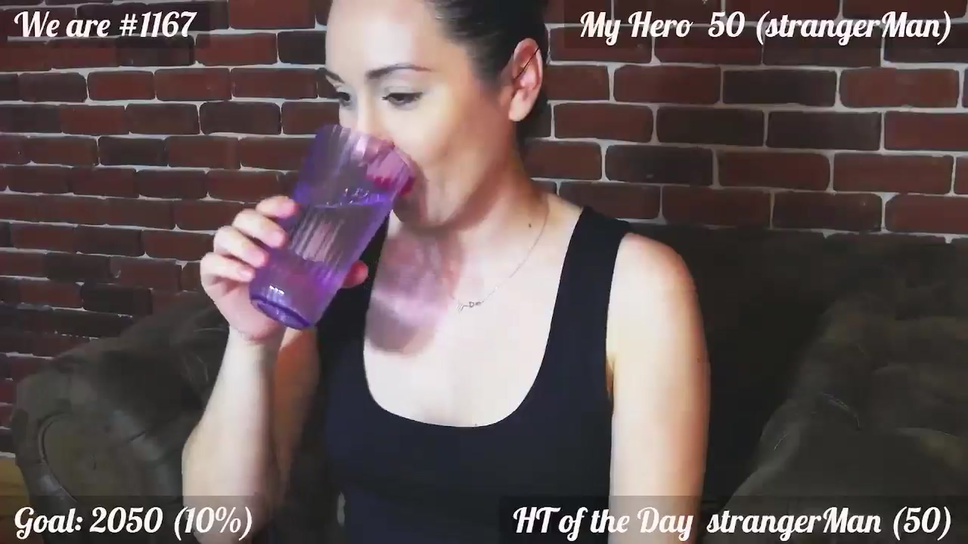 Gallery image thumbnail from QuinnieSmile's myfreecams stream on, 02/20/2025, 12:31 image 16 of 20
