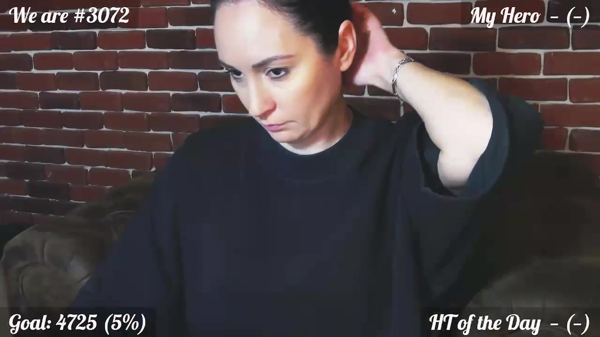 Gallery image thumbnail from QuinnieSmile's myfreecams stream on, 03/11/2025, 11:40 image 6 of 20