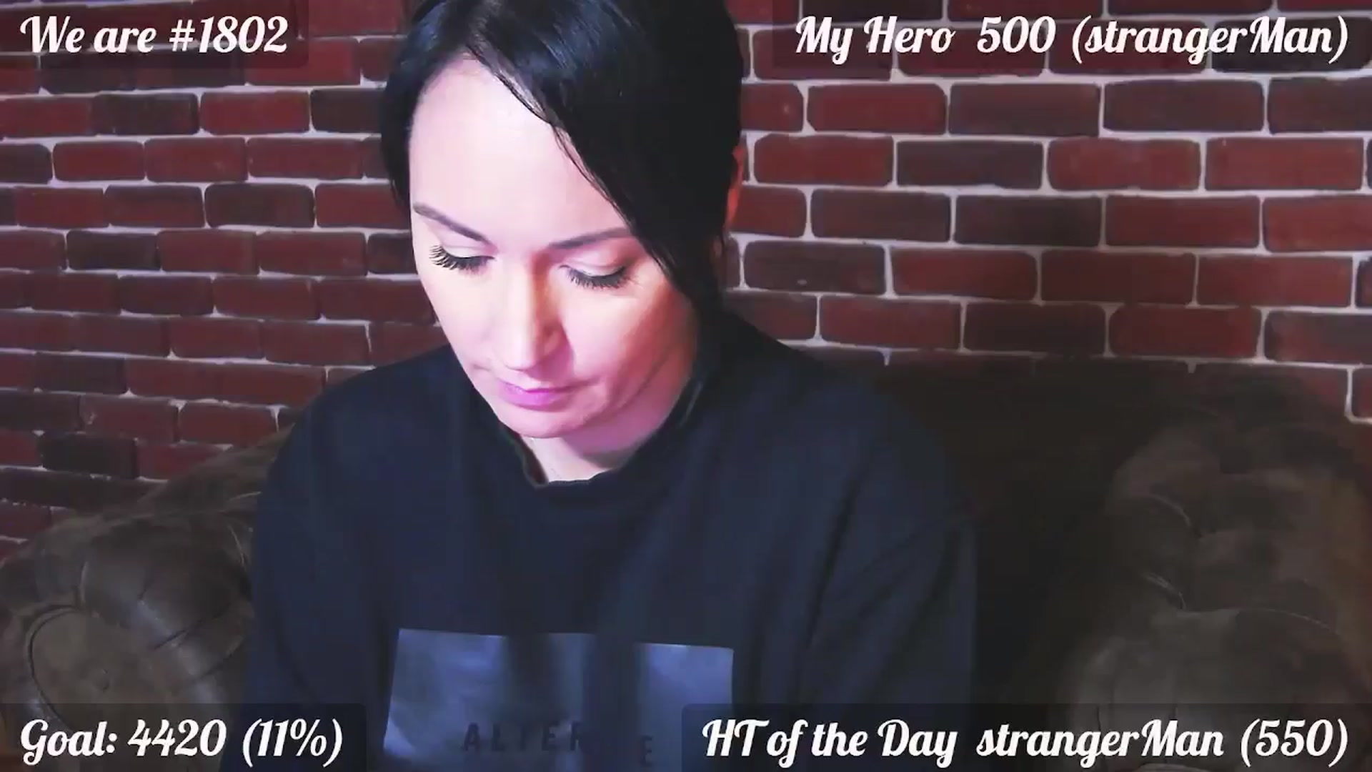 Gallery image thumbnail from QuinnieSmile's myfreecams stream on, 03/12/2025, 12:54 image 18 of 20