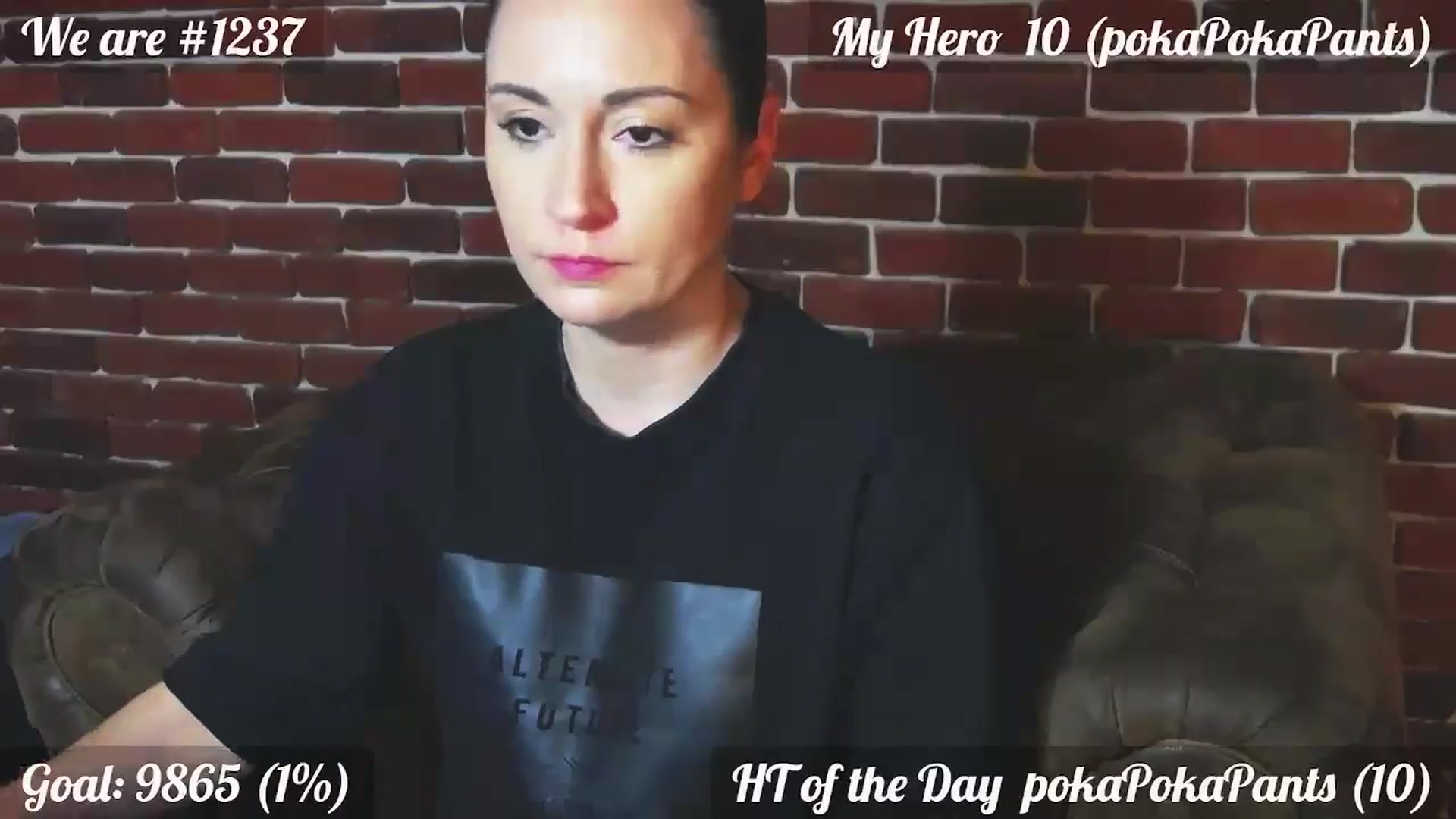 Gallery image thumbnail from QuinnieSmile's myfreecams stream on, 03/27/2025, 12:51 image 15 of 20