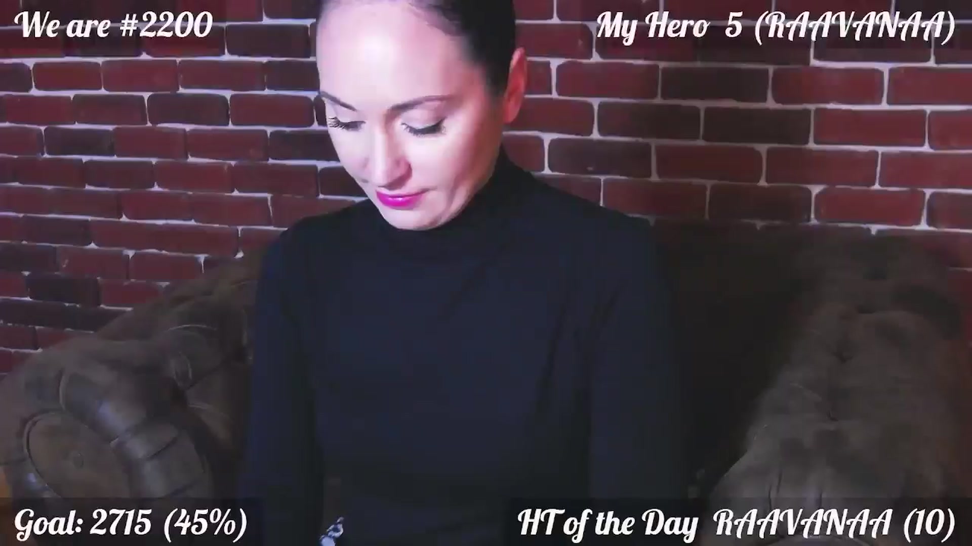 Gallery image thumbnail from QuinnieSmile's myfreecams stream on, 04/11/2025, 10:20 image 9 of 20
