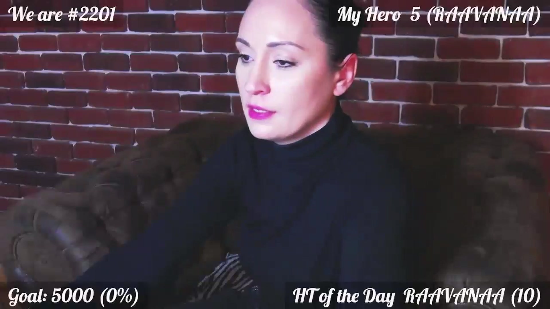 Gallery image thumbnail from QuinnieSmile's myfreecams stream on, 04/11/2025, 10:35 image 9 of 20