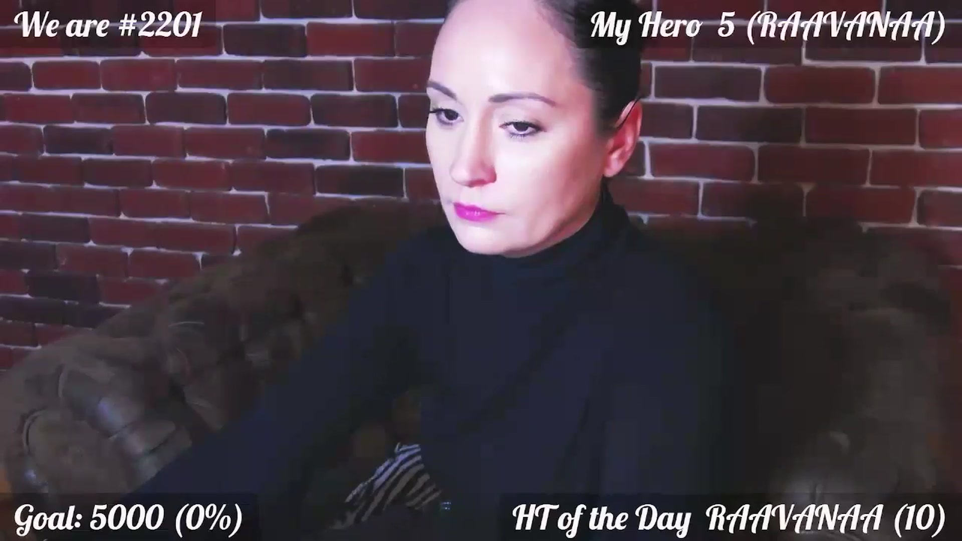 Gallery image thumbnail from QuinnieSmile's myfreecams stream on, 04/11/2025, 10:35 image 10 of 20
