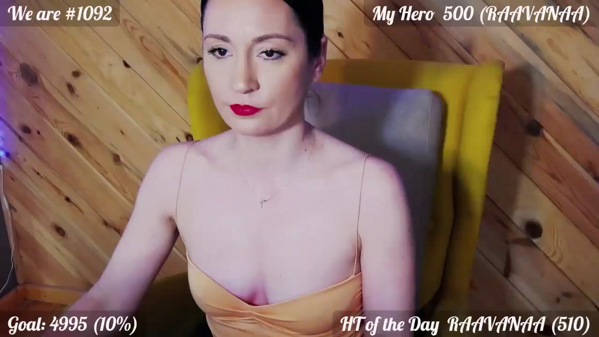 Gallery image thumbnail from QuinnieSmile's myfreecams stream on, 04/06/2026, 11:58 image 18 of 20