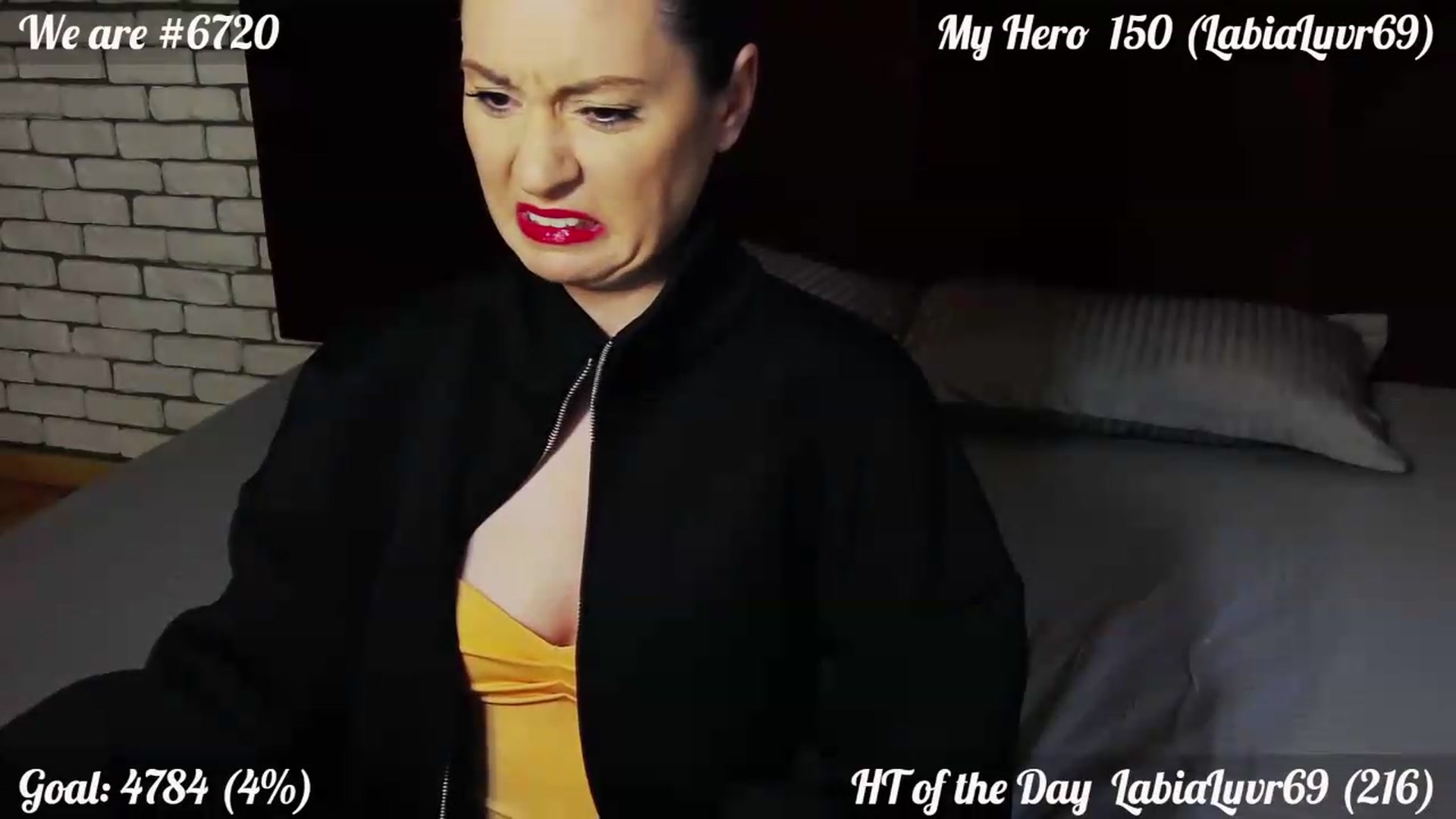 Gallery image thumbnail from QuinnieSmile's myfreecams stream on, 05/11/2026, 10:37 image 2 of 20