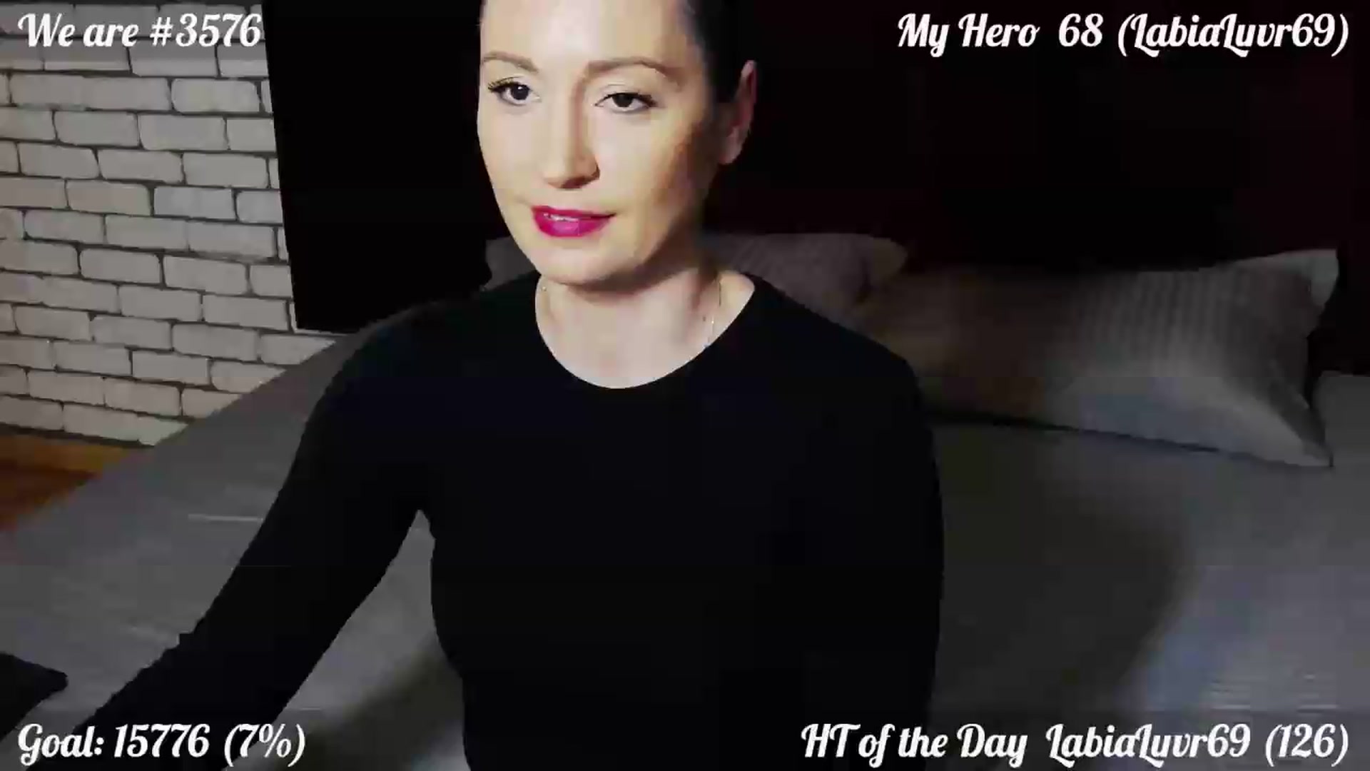Gallery image thumbnail from QuinnieSmile's myfreecams stream on, 05/13/2026, 13:49 image 10 of 20