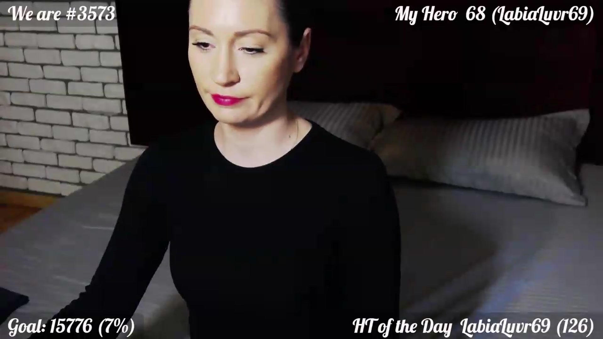 Gallery image thumbnail from QuinnieSmile's myfreecams stream on, 05/13/2026, 13:49 image 7 of 20