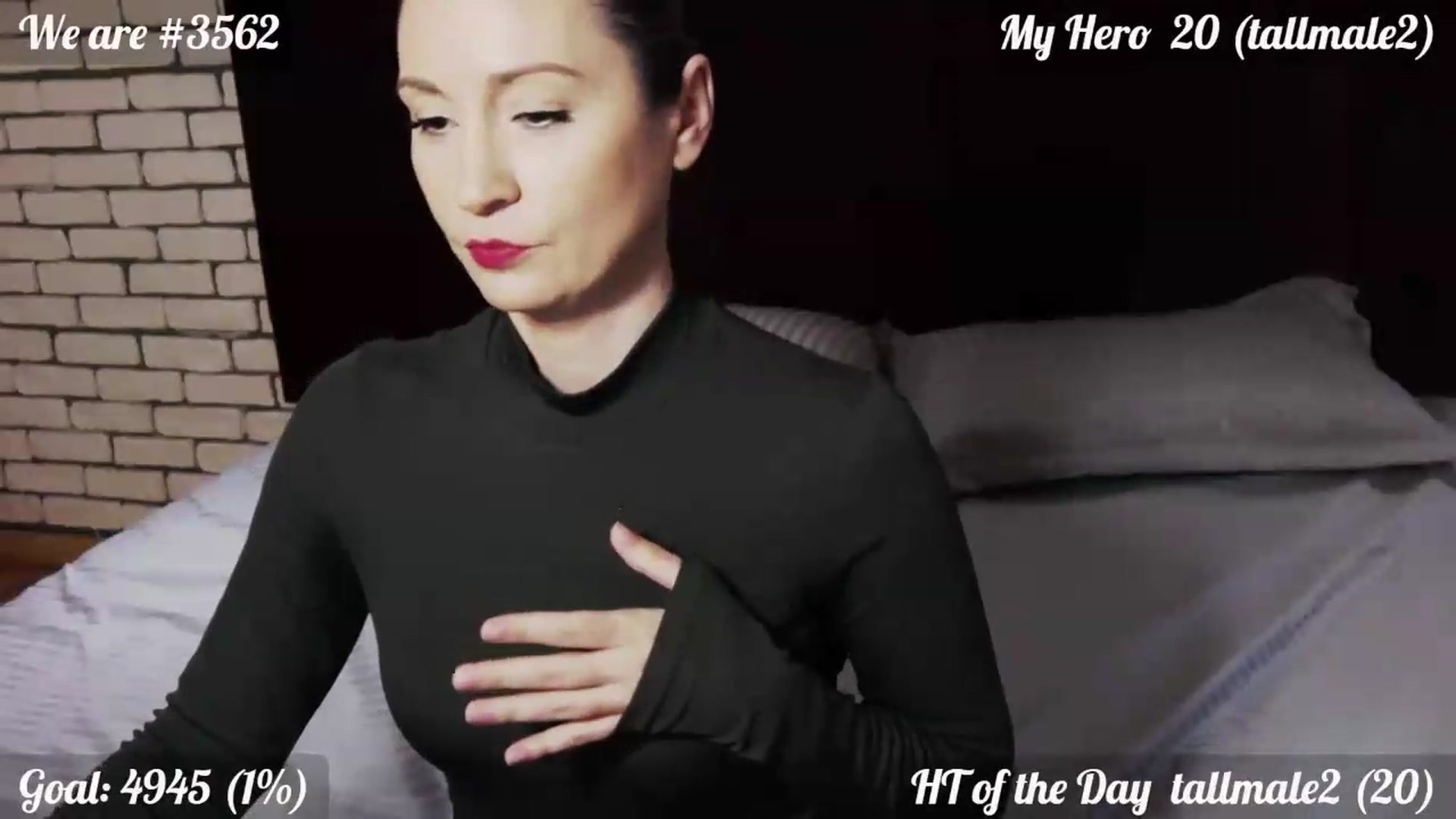 Gallery image thumbnail from QuinnieSmile's myfreecams stream on, 05/20/2026, 12:13 image 8 of 20