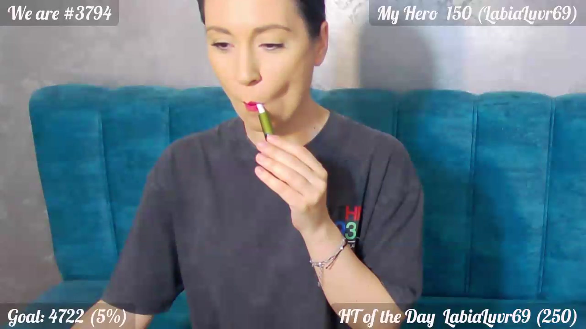 Gallery image thumbnail from QuinnieSmile's myfreecams stream on, 05/25/2026, 12:48 image 16 of 20