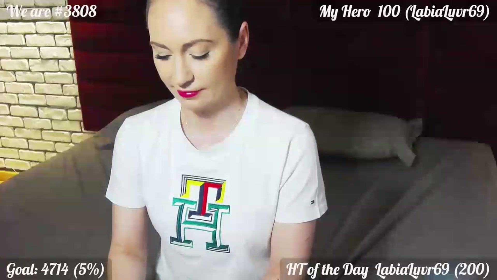 Gallery image thumbnail from QuinnieSmile's myfreecams stream on, 05/27/2026, 11:19 image 13 of 20