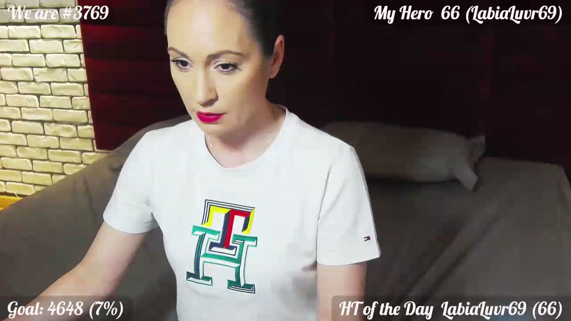 Gallery image thumbnail from QuinnieSmile's myfreecams stream on, 05/27/2026, 12:30 image 2 of 20