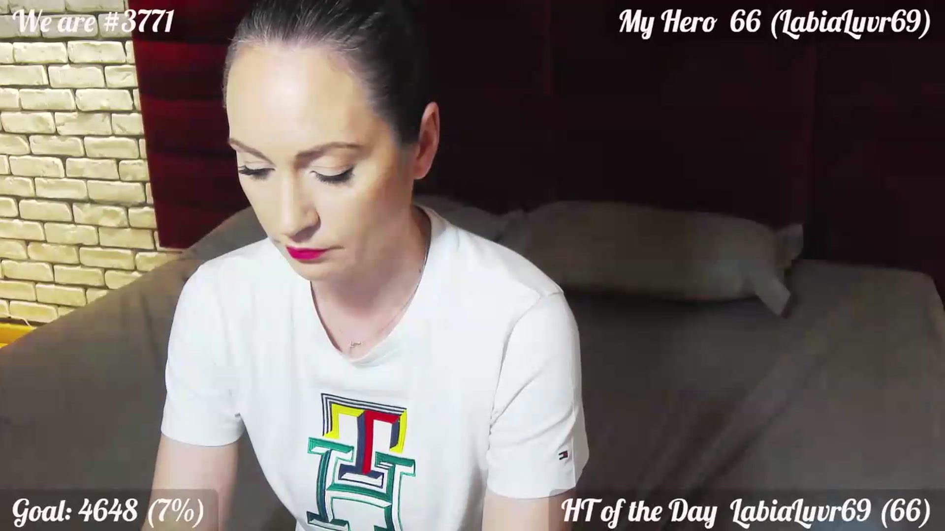 Gallery image thumbnail from QuinnieSmile's myfreecams stream on, 05/27/2026, 12:30 image 17 of 20