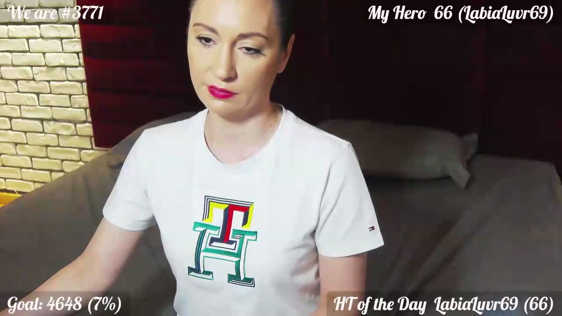 Gallery image thumbnail from QuinnieSmile's myfreecams stream on, 05/27/2026, 12:30 image 16 of 20